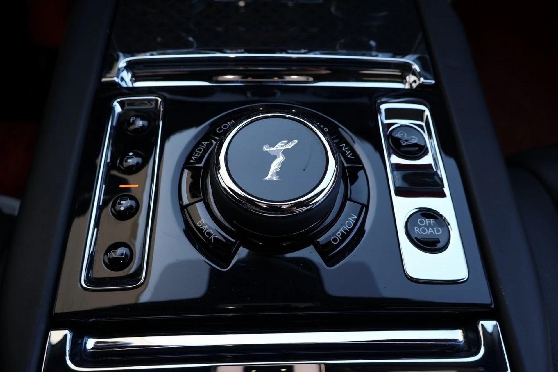 mph031_2872430808_32_68530c311e