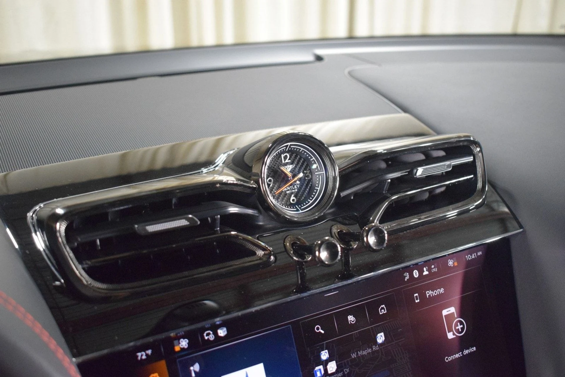 mph031_2873278750_10e1975040f8be7f7aff6937ea5d53eex_6bb4f126e8