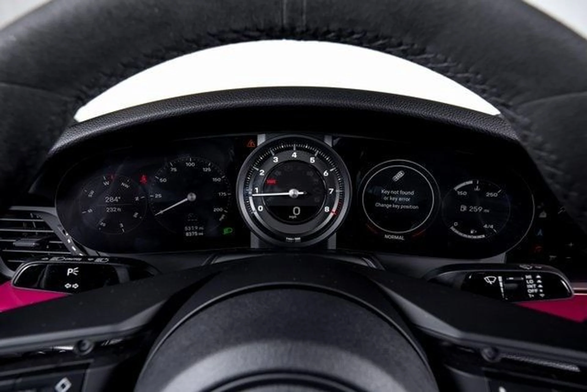 mph031_2873323698_5f04e830fd7f01d538a3774854541ce1x_c1a46143be