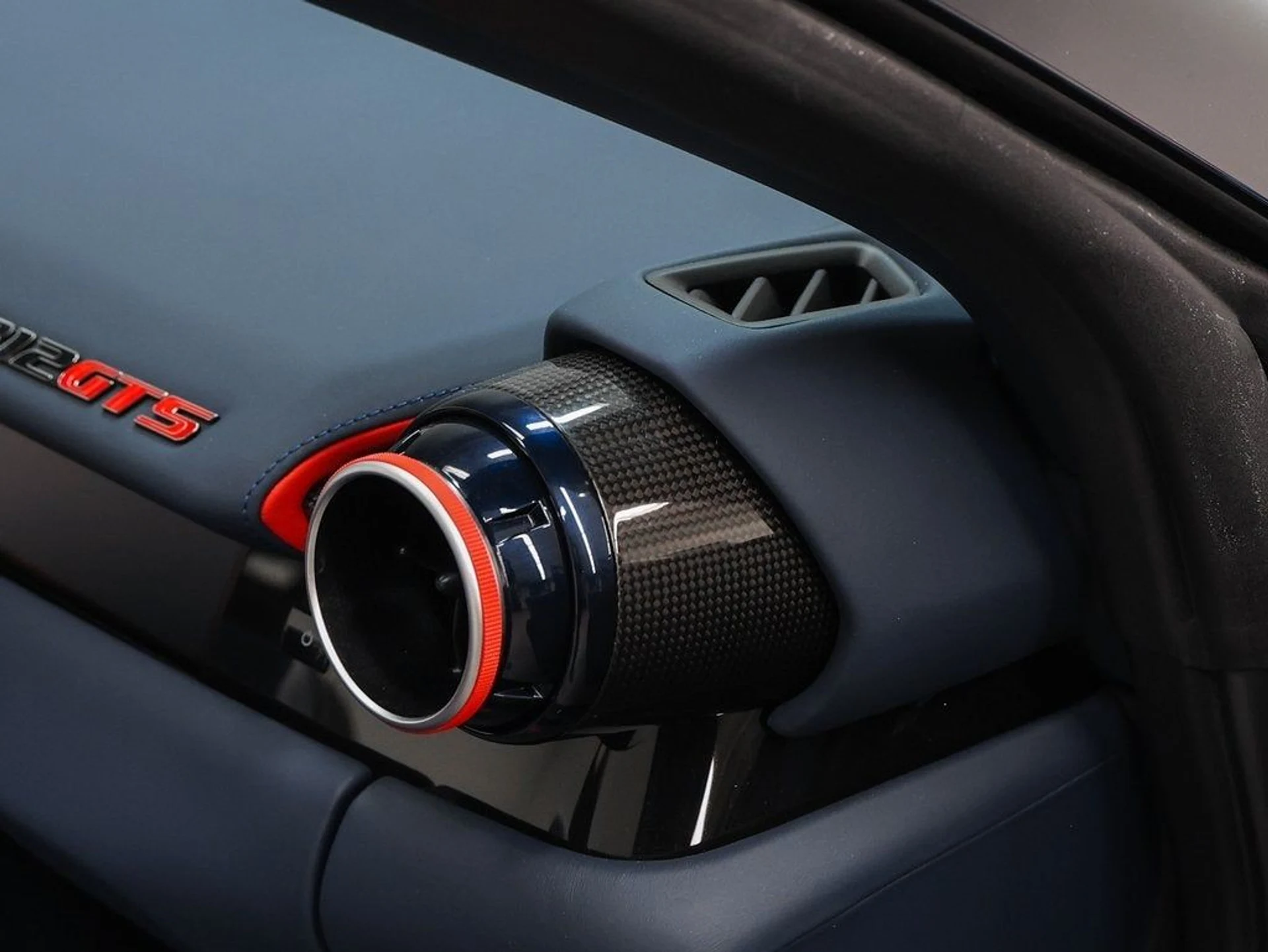 mph031_2877473950_32_c96c5869a8