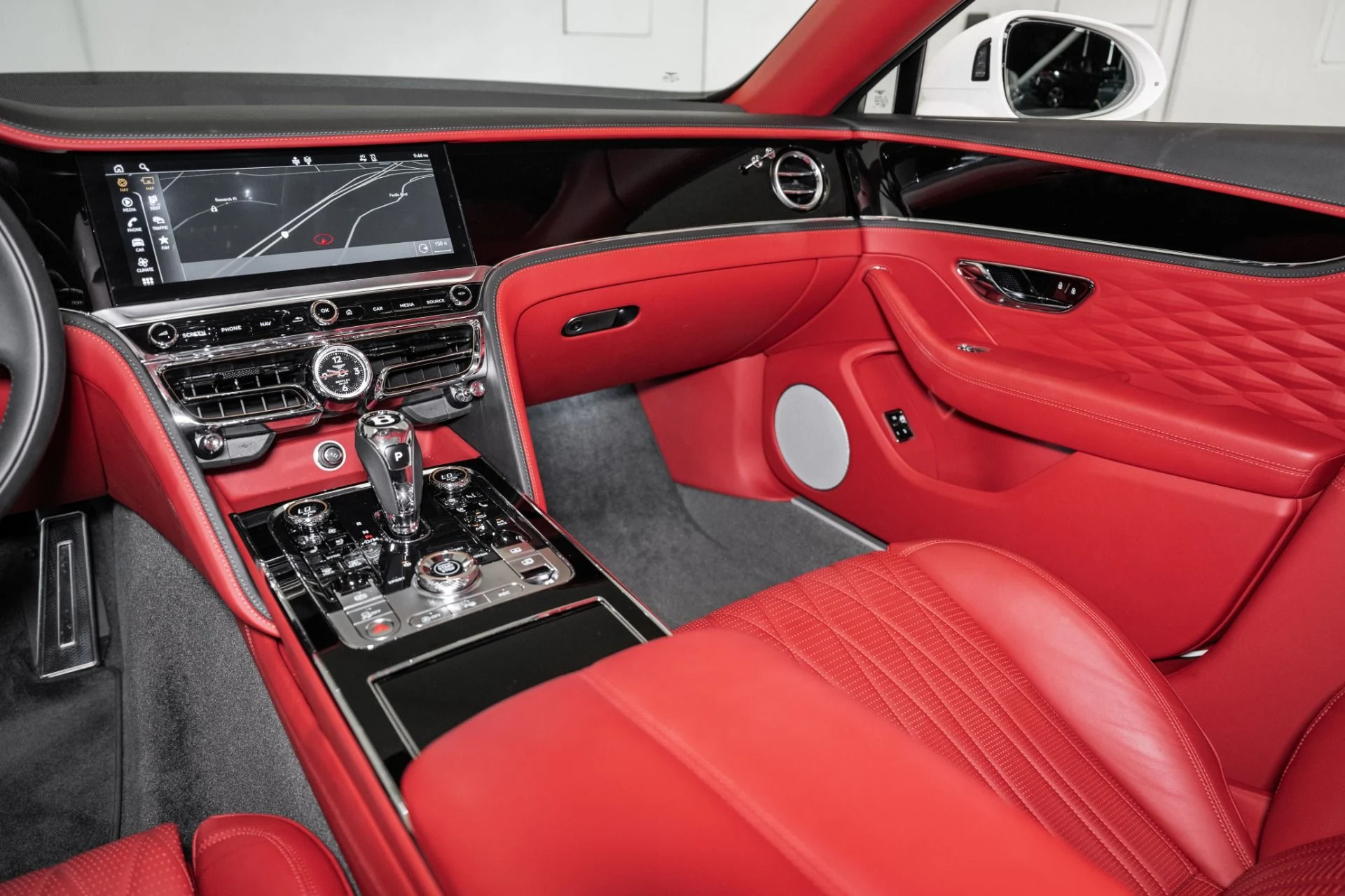 mph031_2886837528_Used_2021_Bentley_Flying_Spur_V8_1752848814_8c9c7a7203