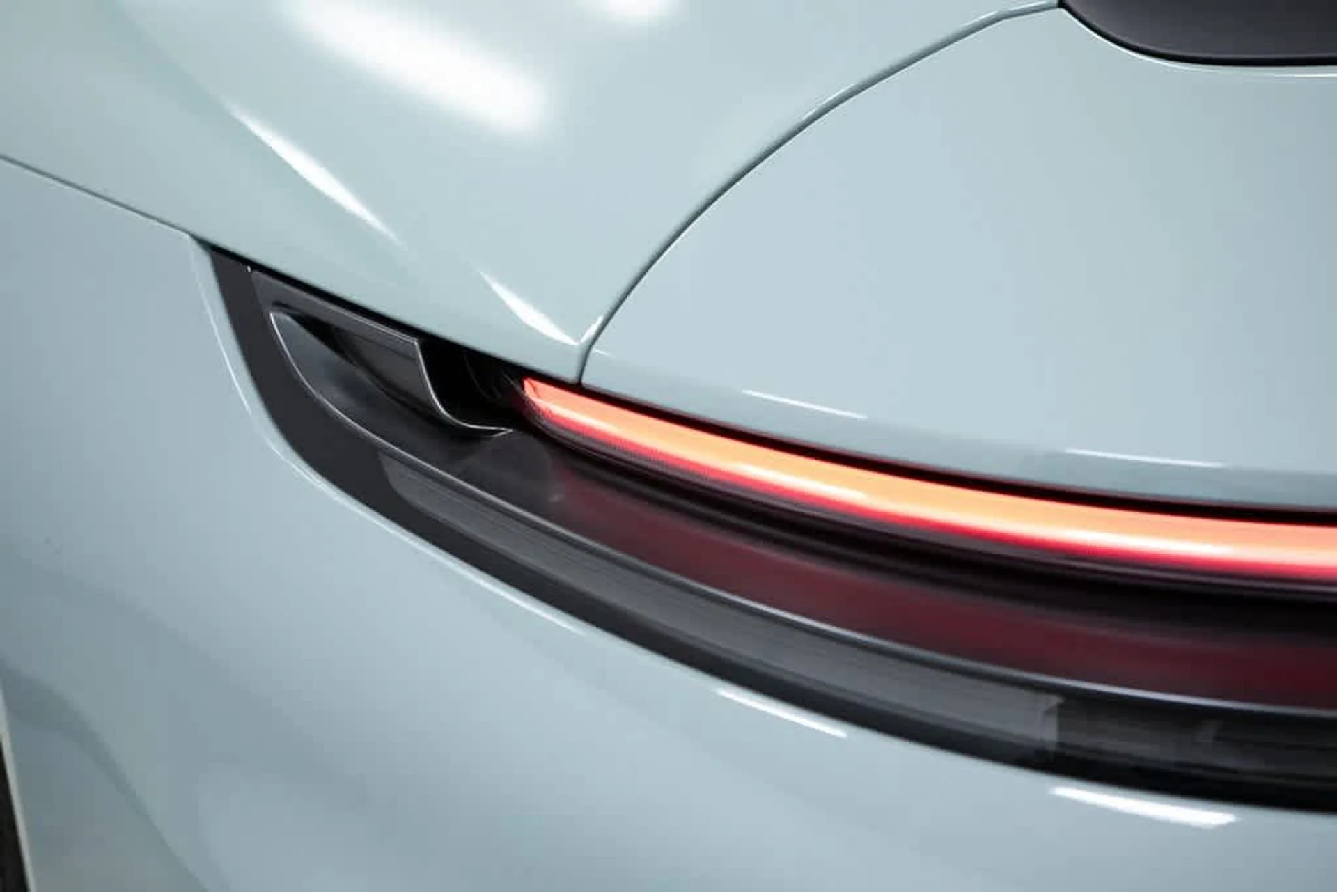 mph031_2888903420_a001c9f78f3af5306d36eda0727798c2x_33121fcb39