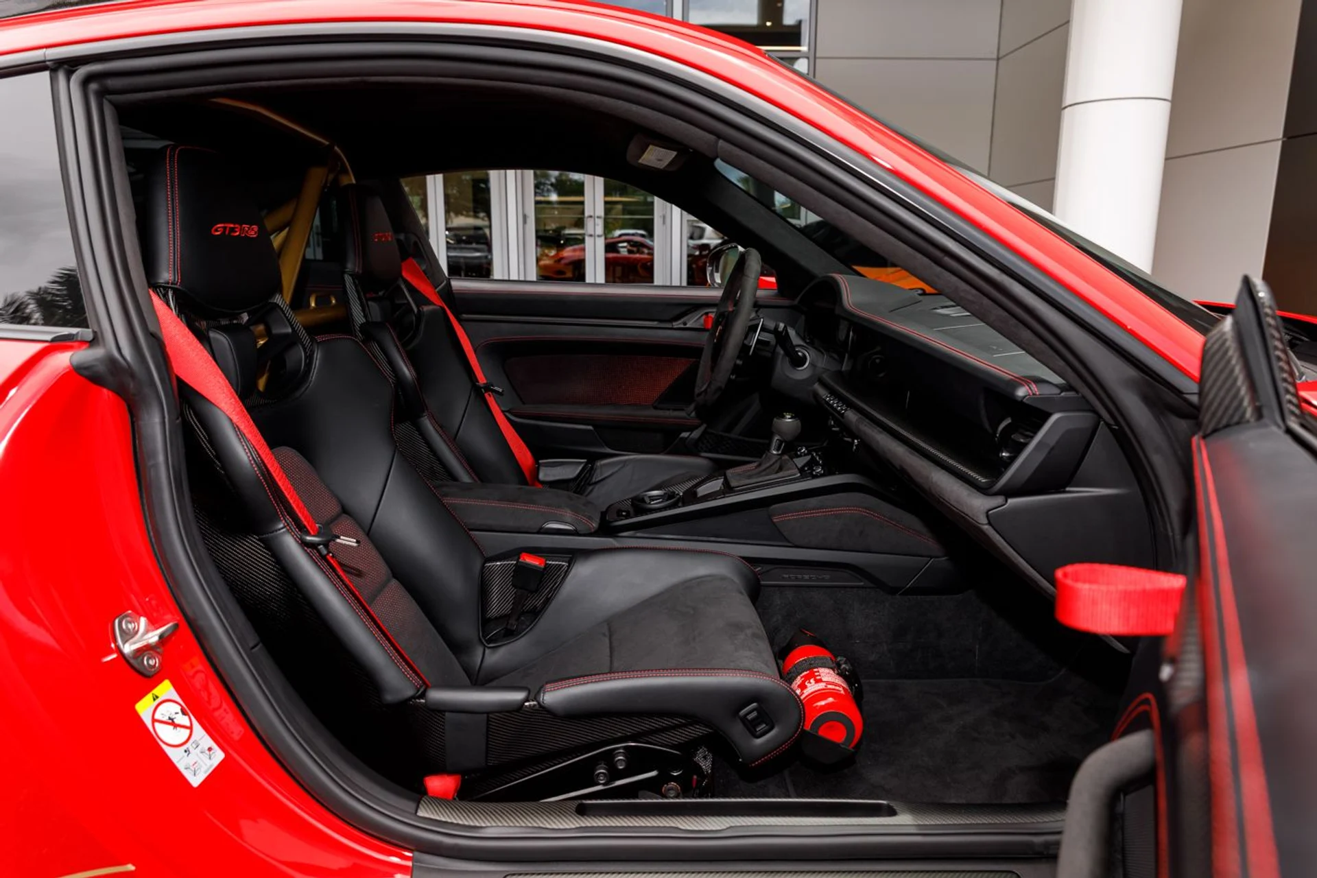 mph031_2890522534_589_p32_l_6046911b3c