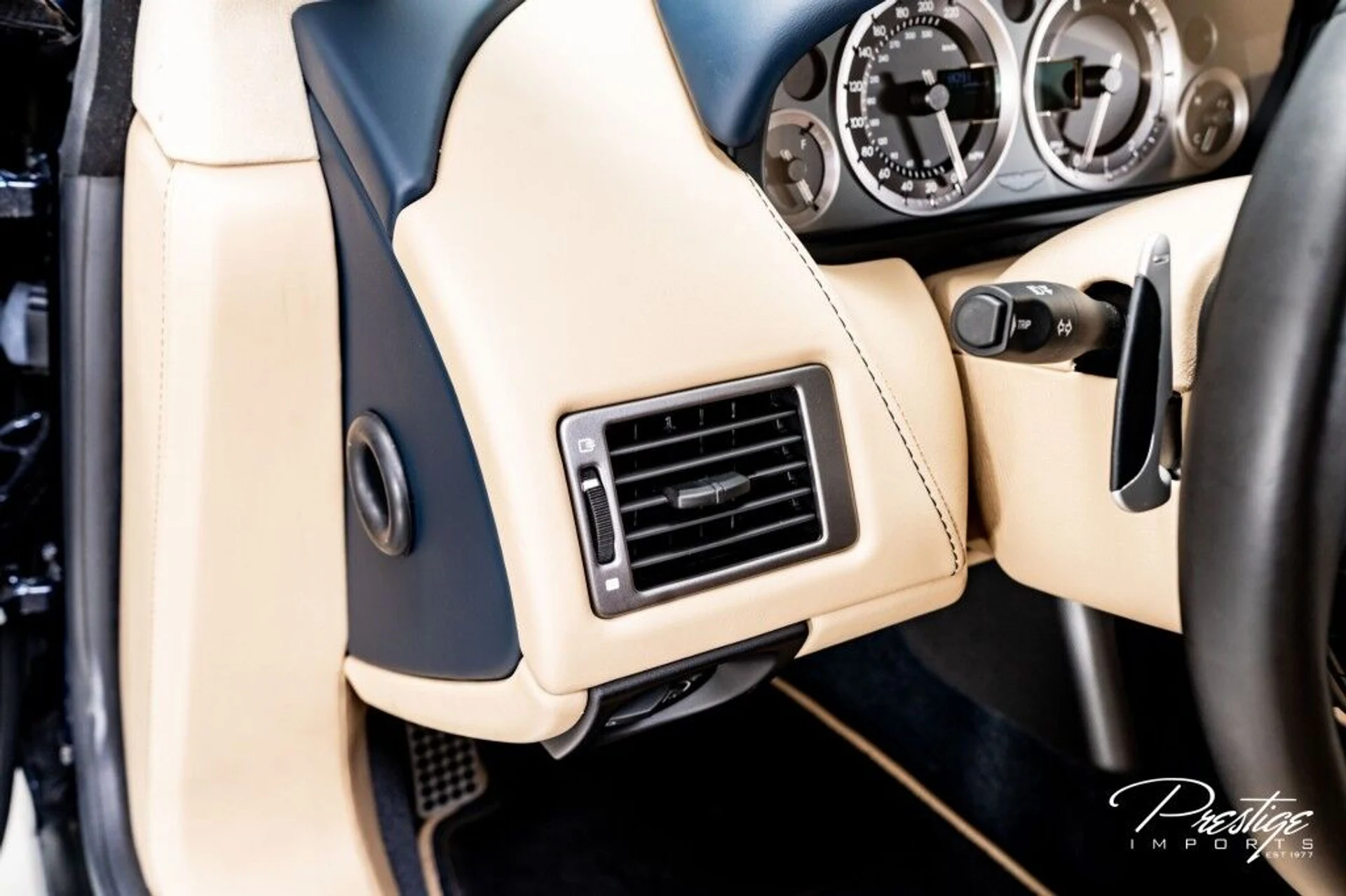 mph031_2895005254_583e9cab1e33bfedd69e0647633be95c_312829e605