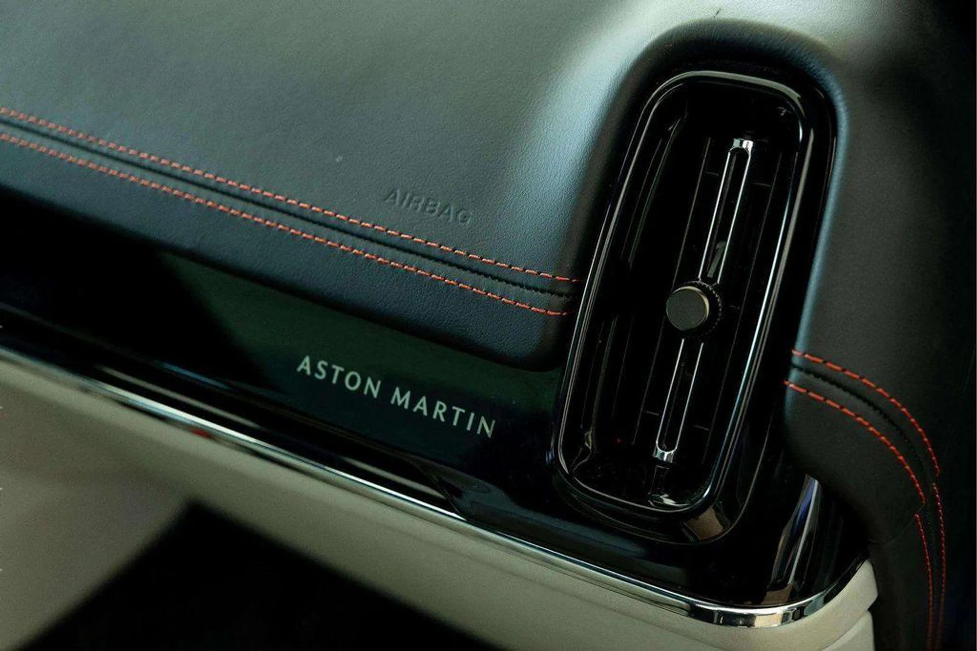 mph031_2896435807_ODF_Db_OC_Fb_Pe_E_Yiz_I_Fma_W_Thcc6_Lk_dcaefeaf18