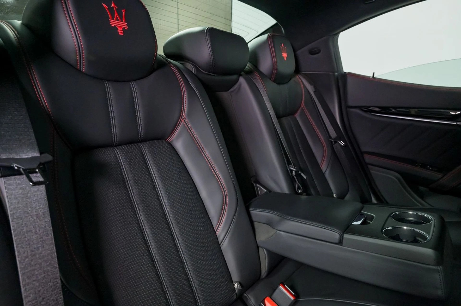 mph031_2906048627_b238d2669ad54d77a7d21946d31f4fe5_a43d5a7e7f