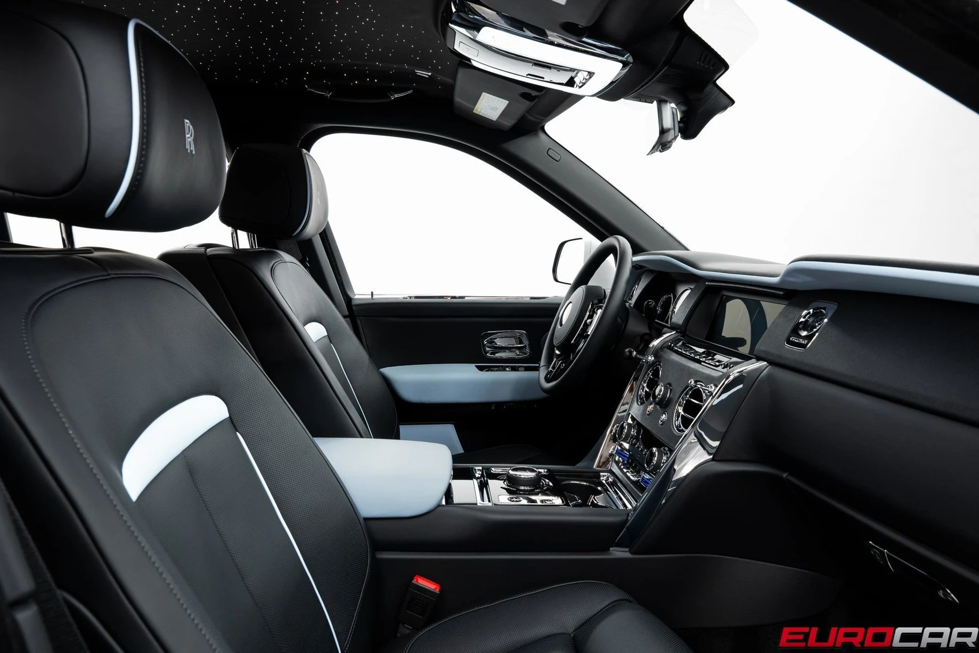 mph031_2908811668_image_32_c47b0396d9