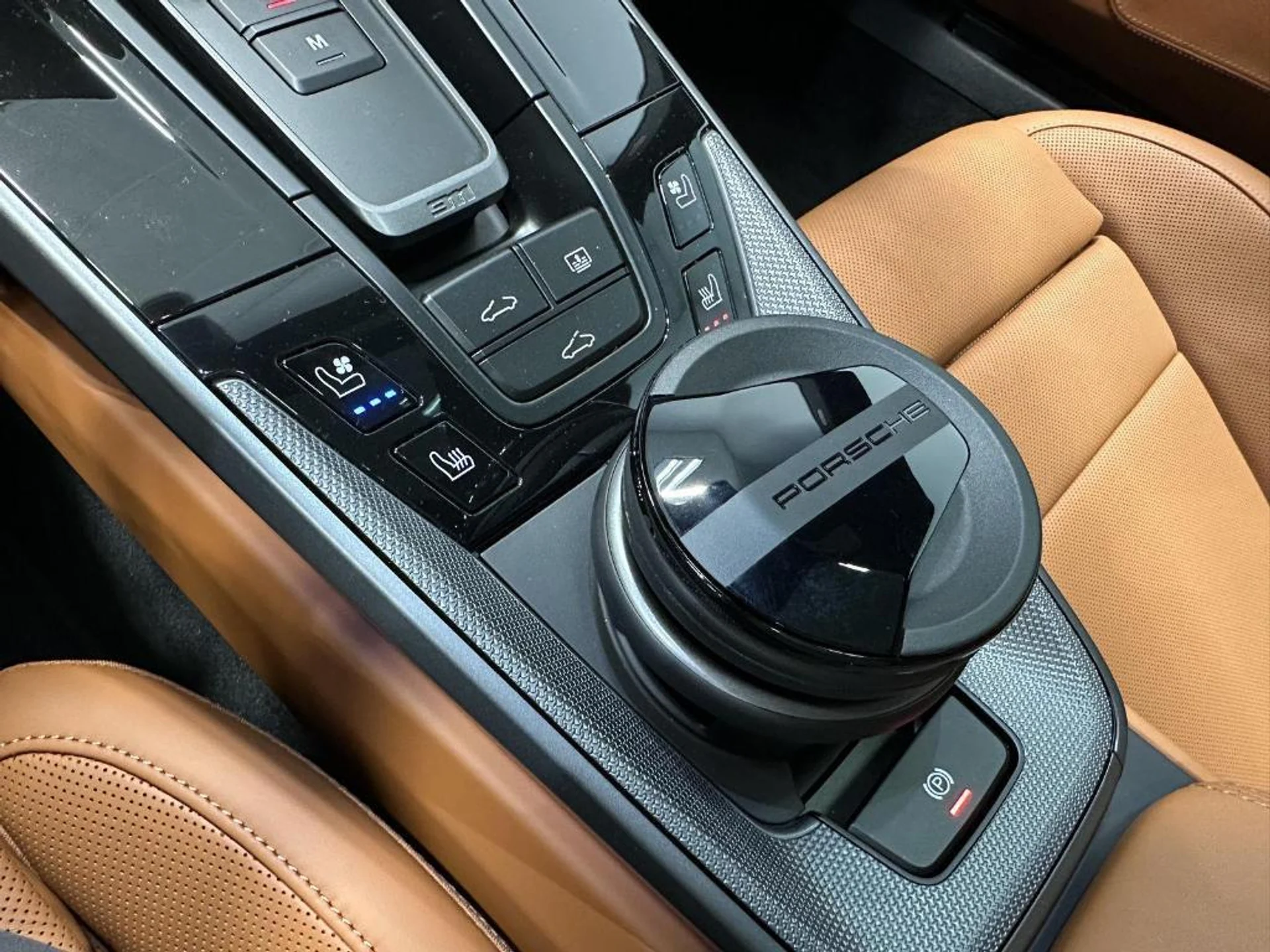 mph031_2909030593_t_KZ_Td_k_CD_Xpwybd_Ya_Bs1ovm_Bi_U_6f039f52d5