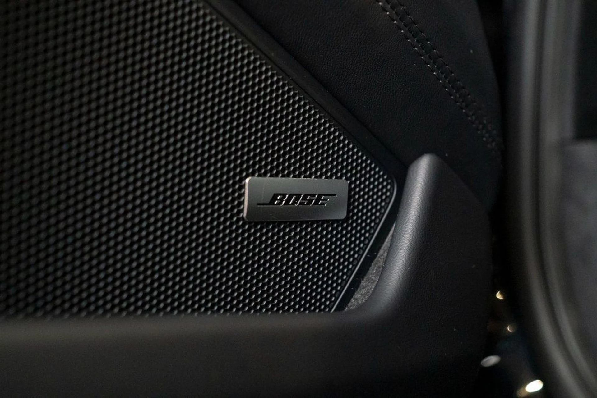 mph031_2910883047_fc7ebd6faebef43f10c076b8b9976559_bbe56cdb1d