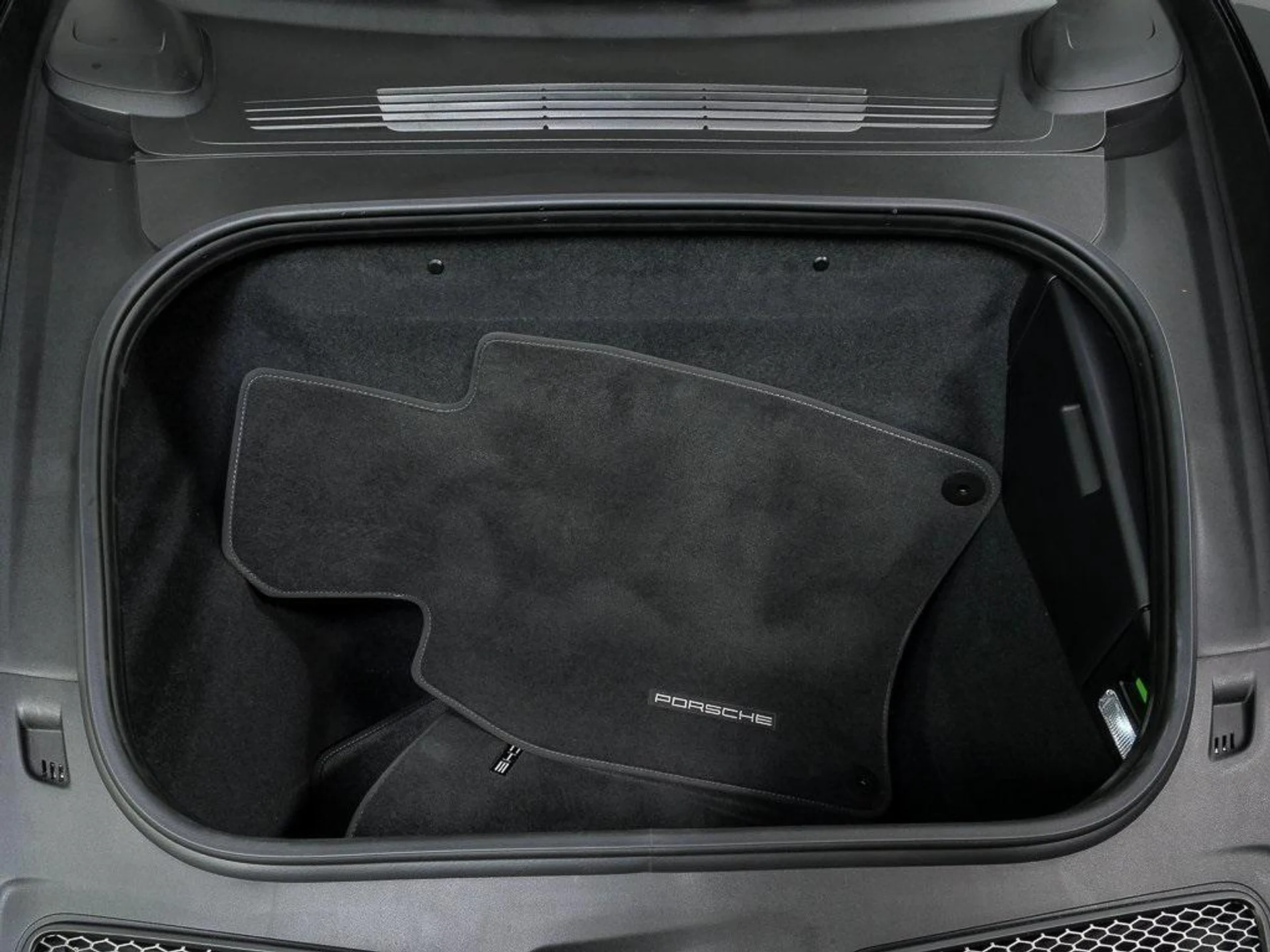 mph031_2914003931_l_37zd_HH_Nn_S2_G_Zqxg_S4jv_Uf4k4s_d24bee0816