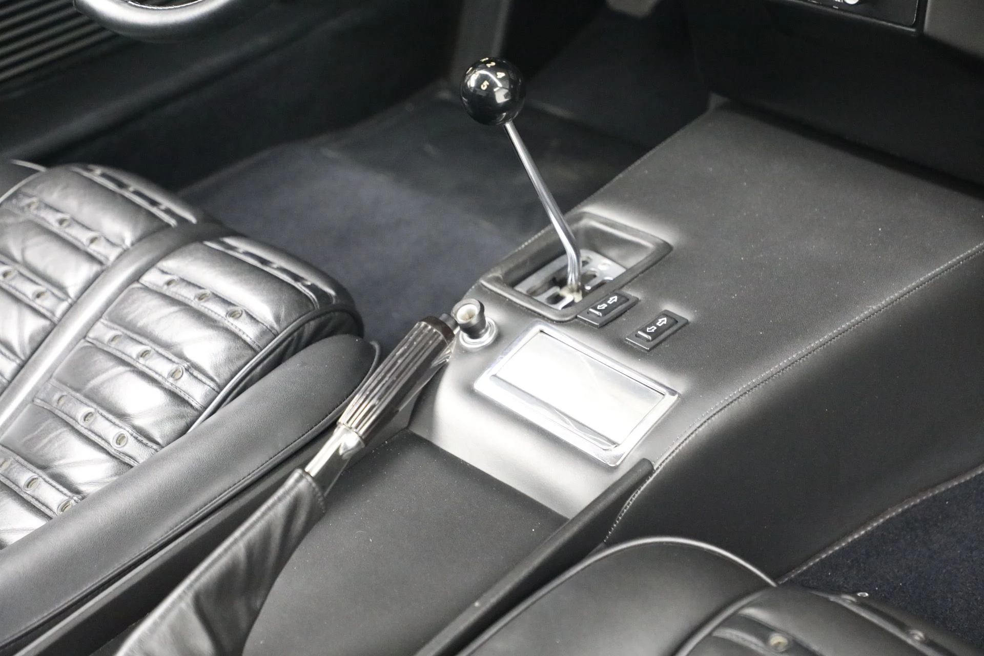 mph031_2929875101_Used_1971_Ferrari_365_GTB_4_Daytona_1770668334_35f0113114