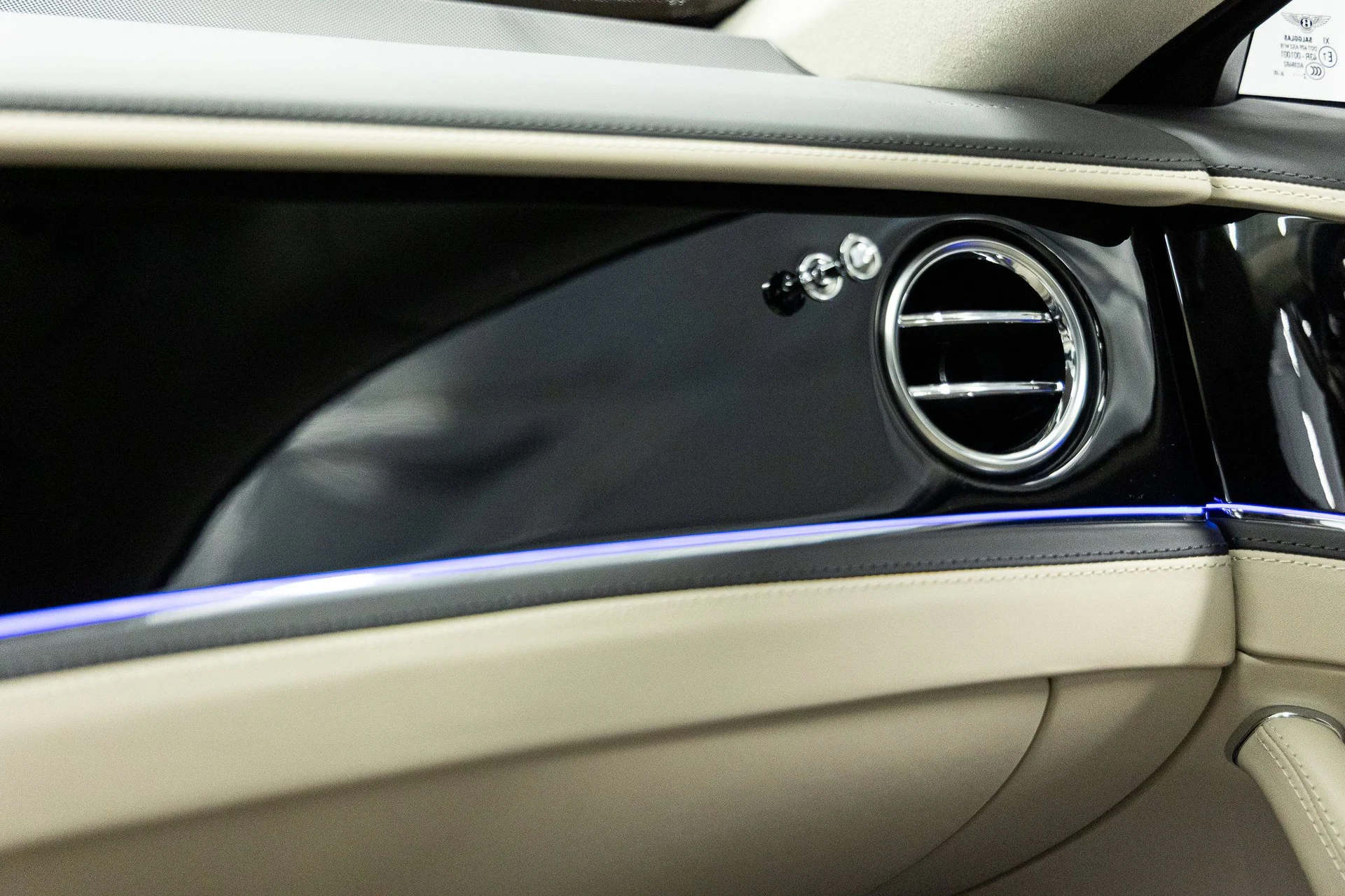 mph031_2930353609_17efb5e958a3399d4549336b4d71acacx_9a6e67feb5