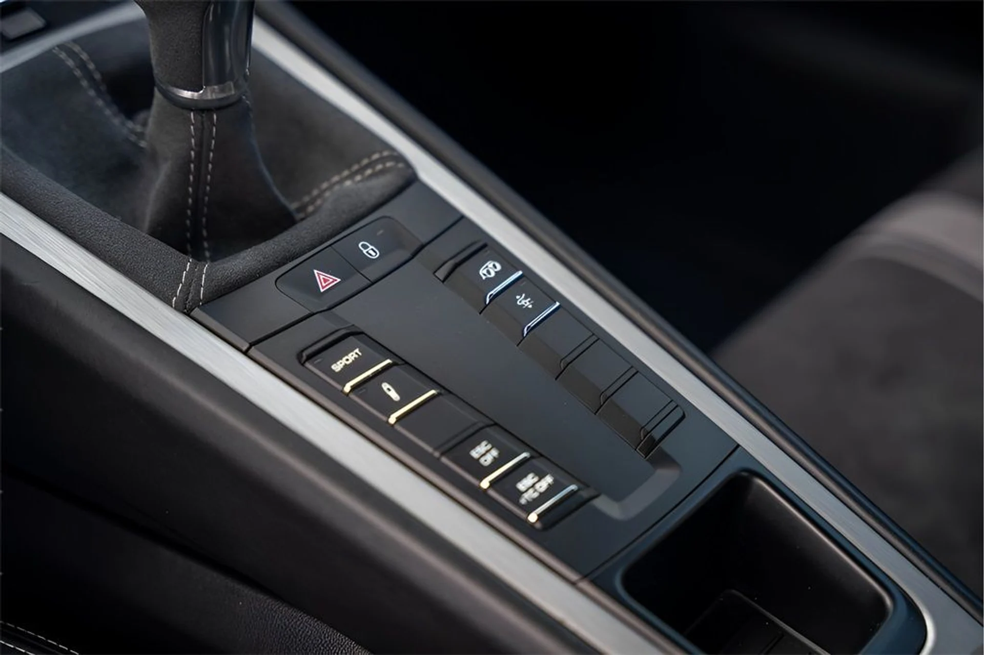 mph031_2931128544_image_32_28d6986e90