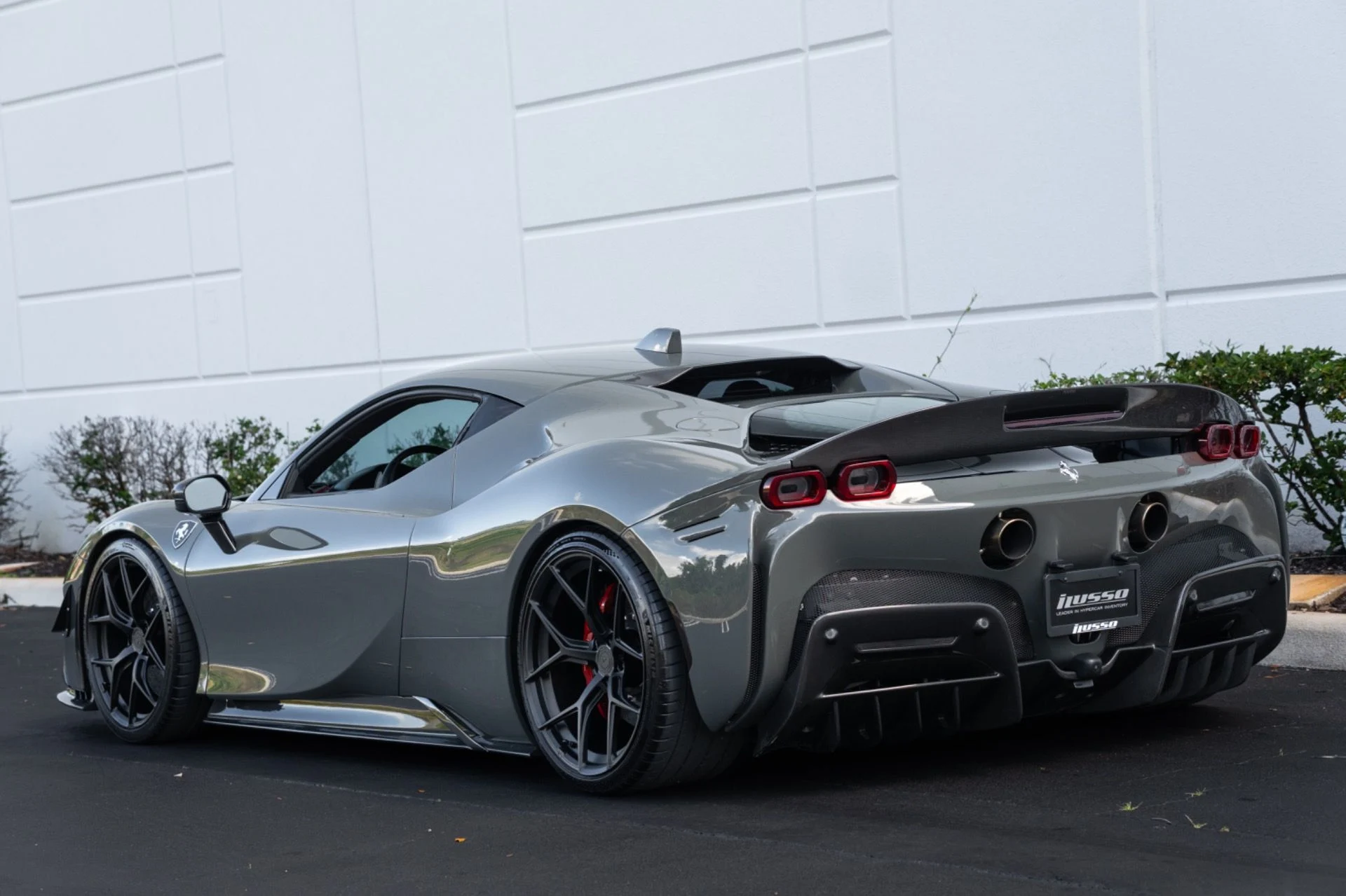 mph031_2936249855_Used_2022_Ferrari_SF_90_Stradale_1772648801_7354d78833