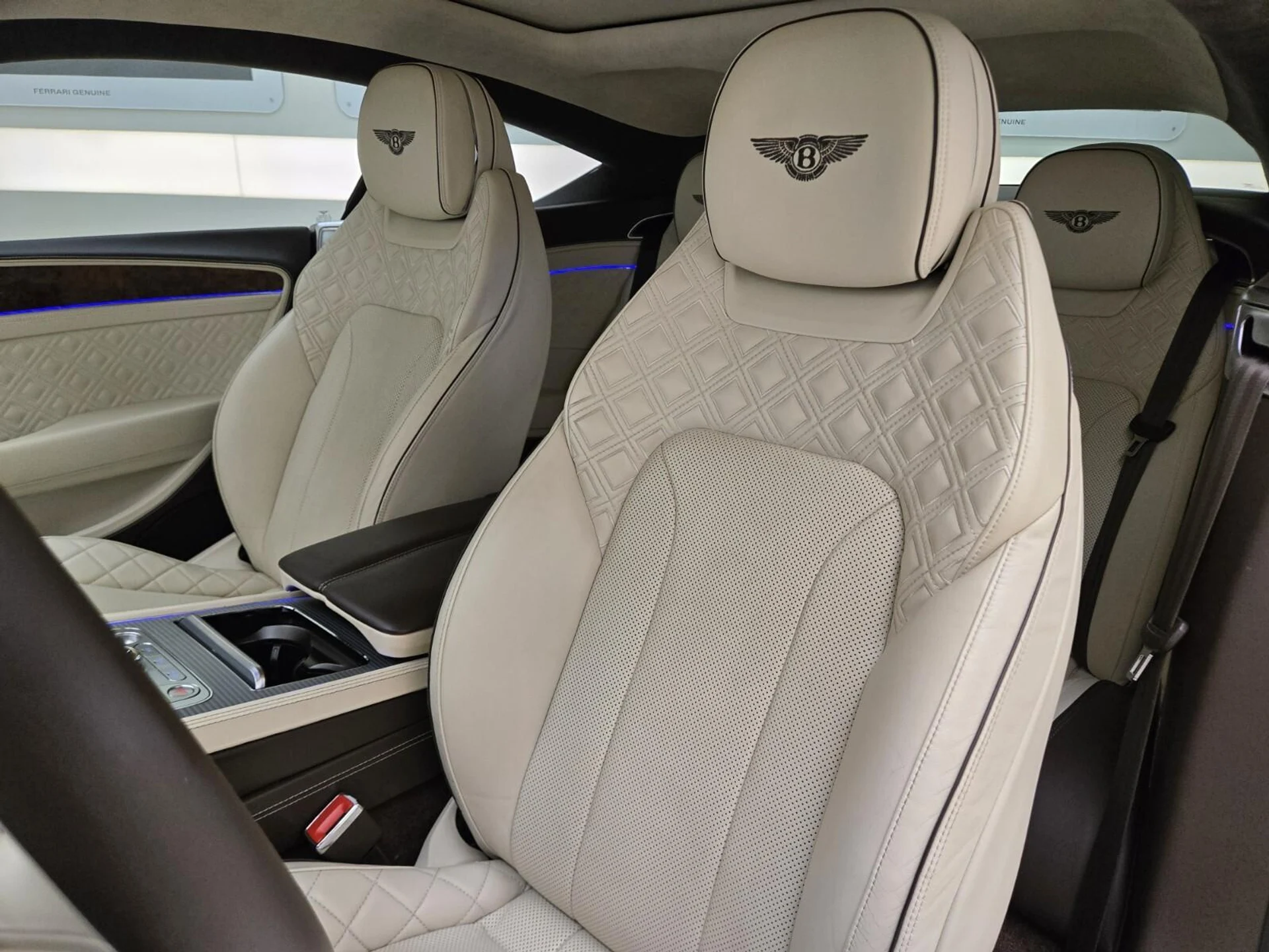 mph031_2936935746_Used_2022_Bentley_Continental_GT_V8_1763539445_e239902a2b