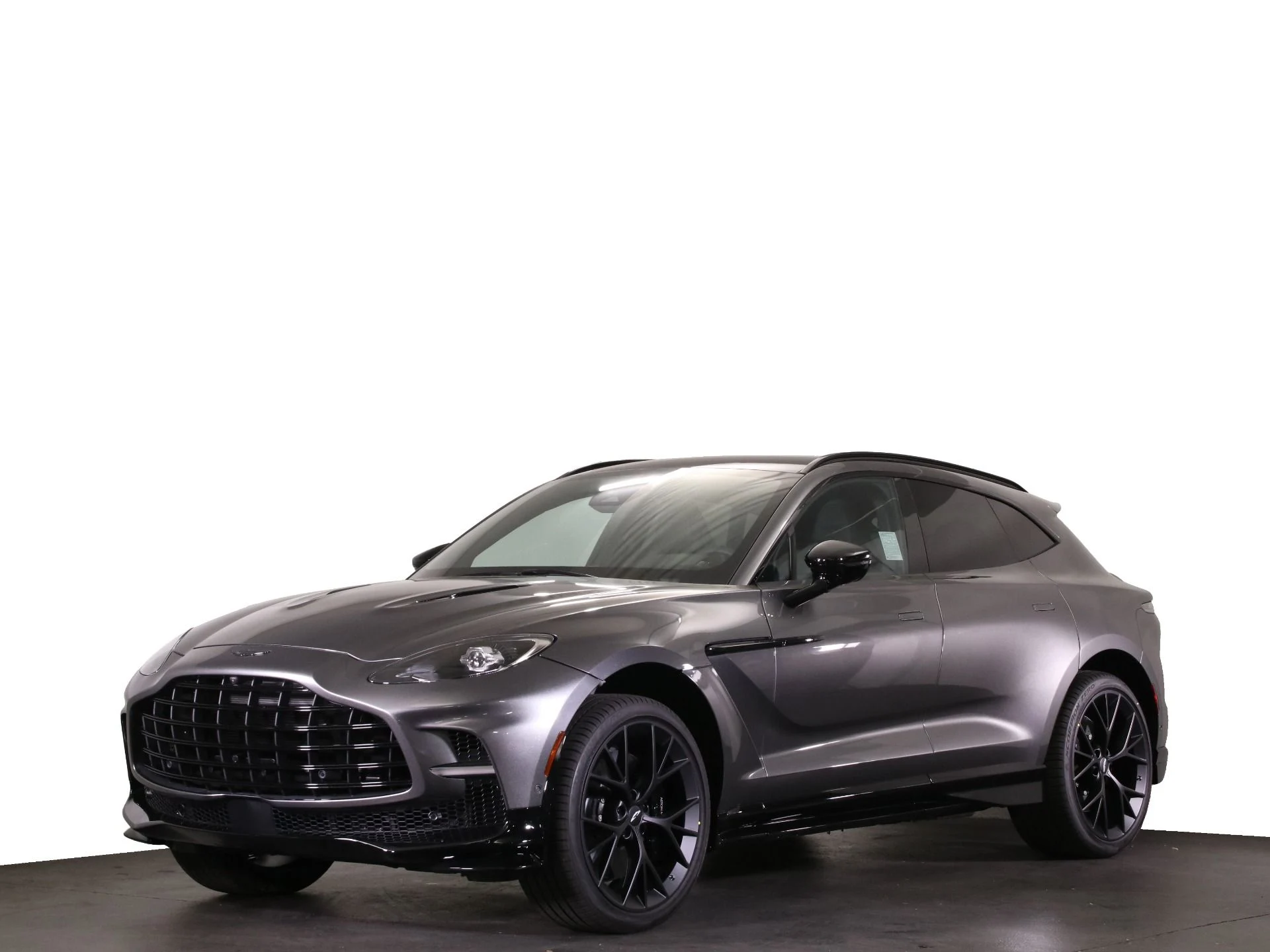 mph031_2953185019_New_2025_Aston_Martin_DBX_707_1742253294_9a86aaca04