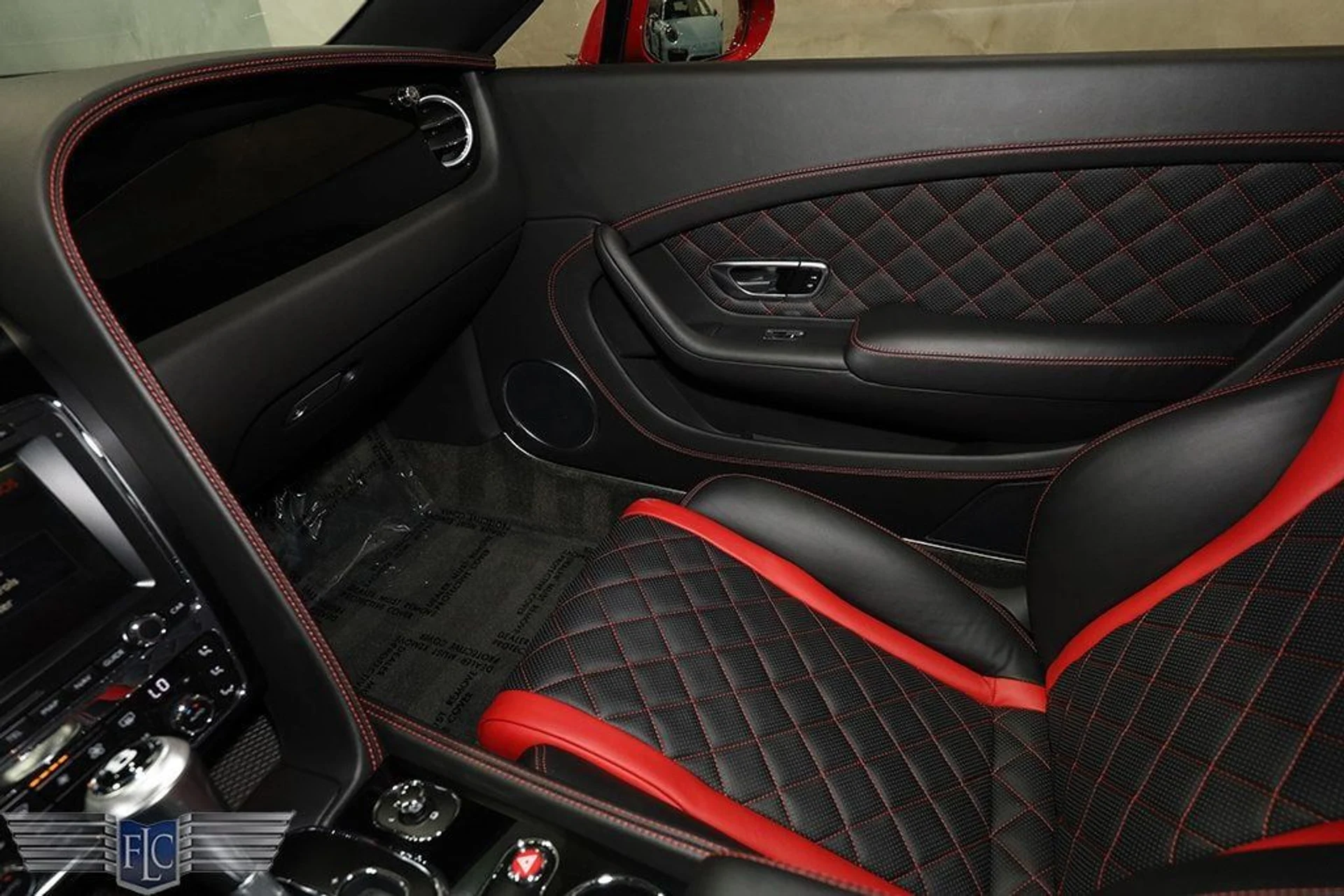 mph031_2953993707_used_2017_bentley_continental_gtcv8sconvertible_9689_22975632_32_1024_53958e5021