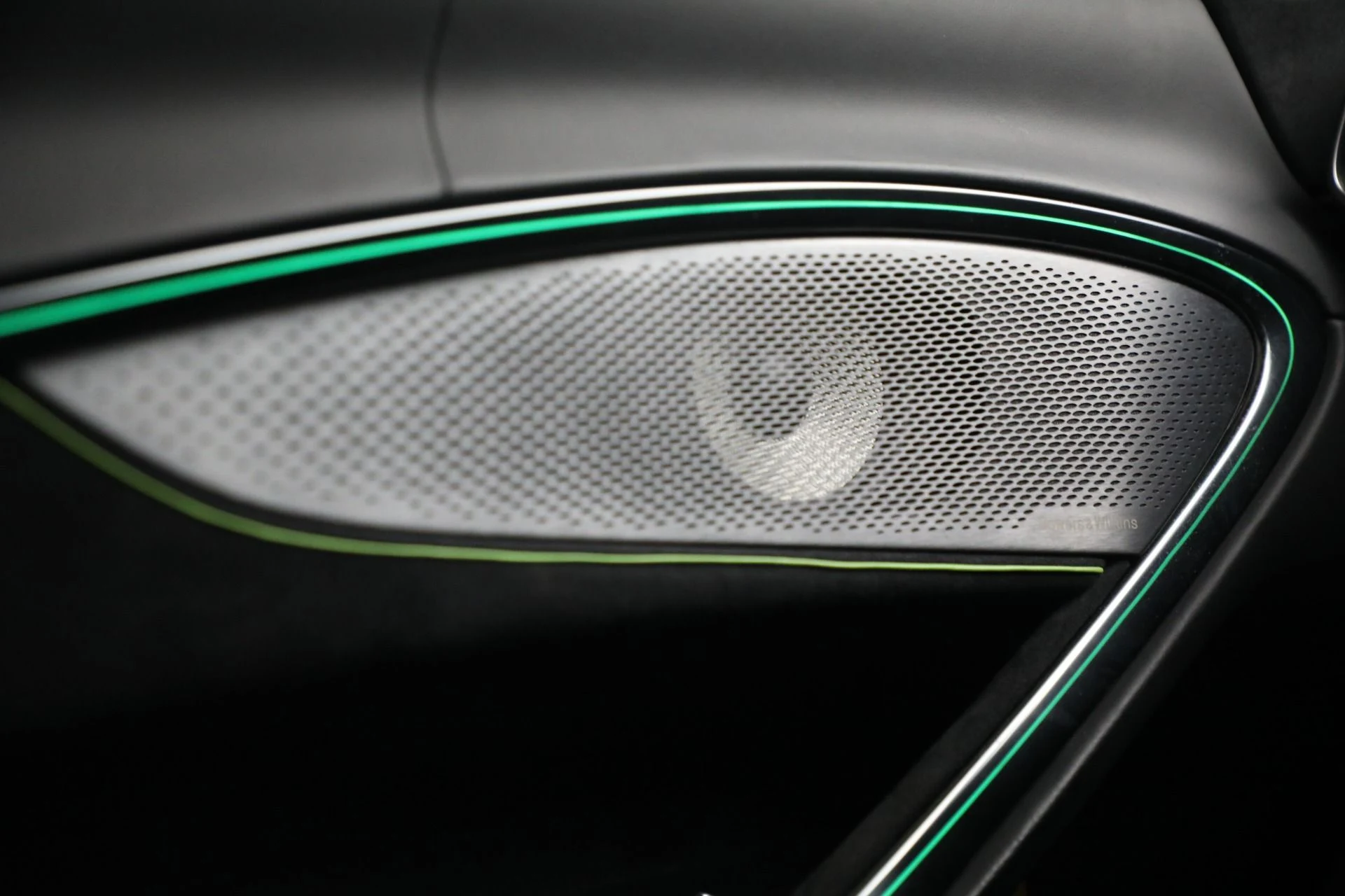 mph031_2955839960_Used_2023_Mc_Laren_Artura_Performance_cb281c3615