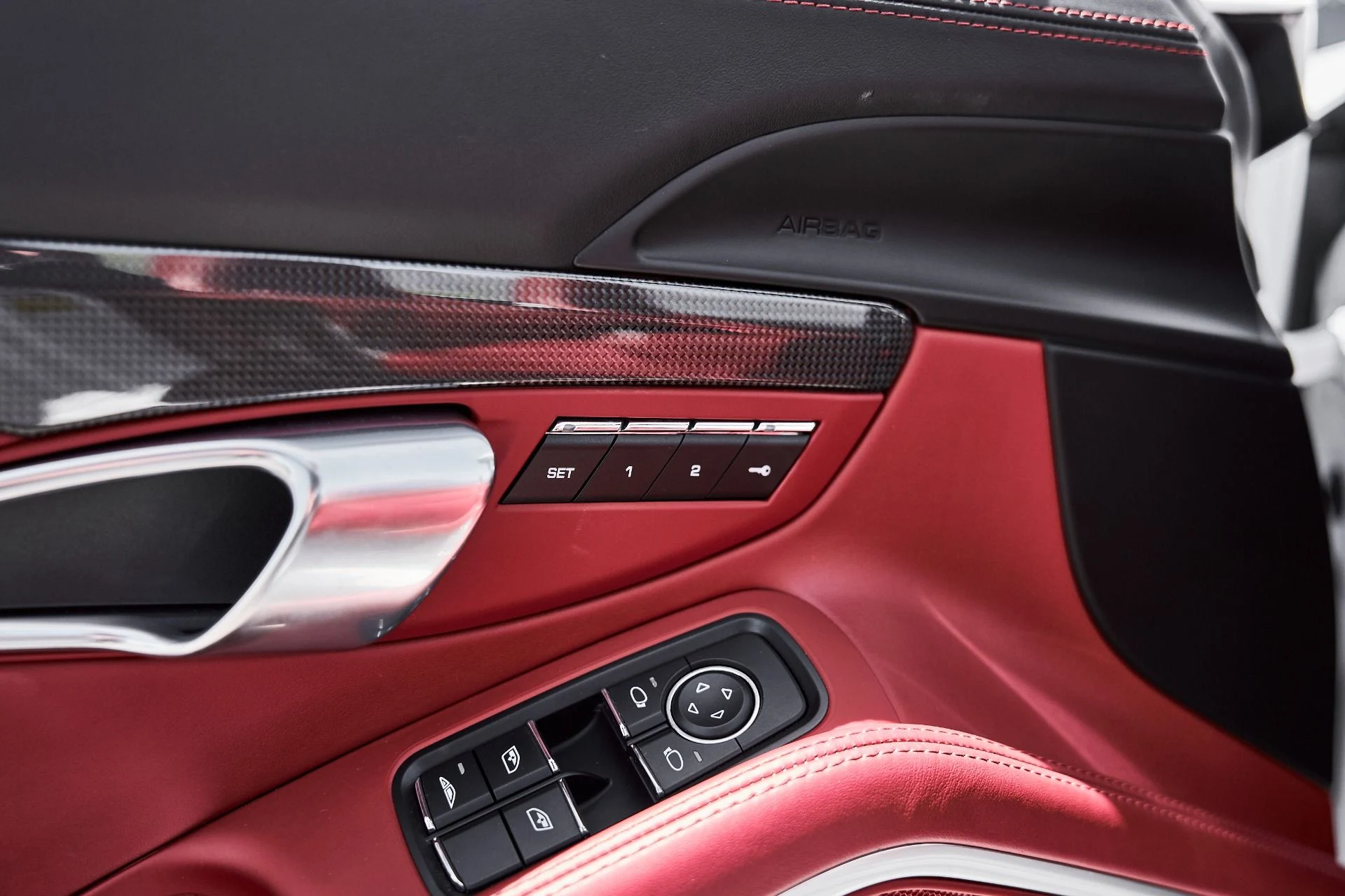 mph031_2960349731_Used_2019_Porsche_911_Turbo_S_1781225424_ed2abd25ef