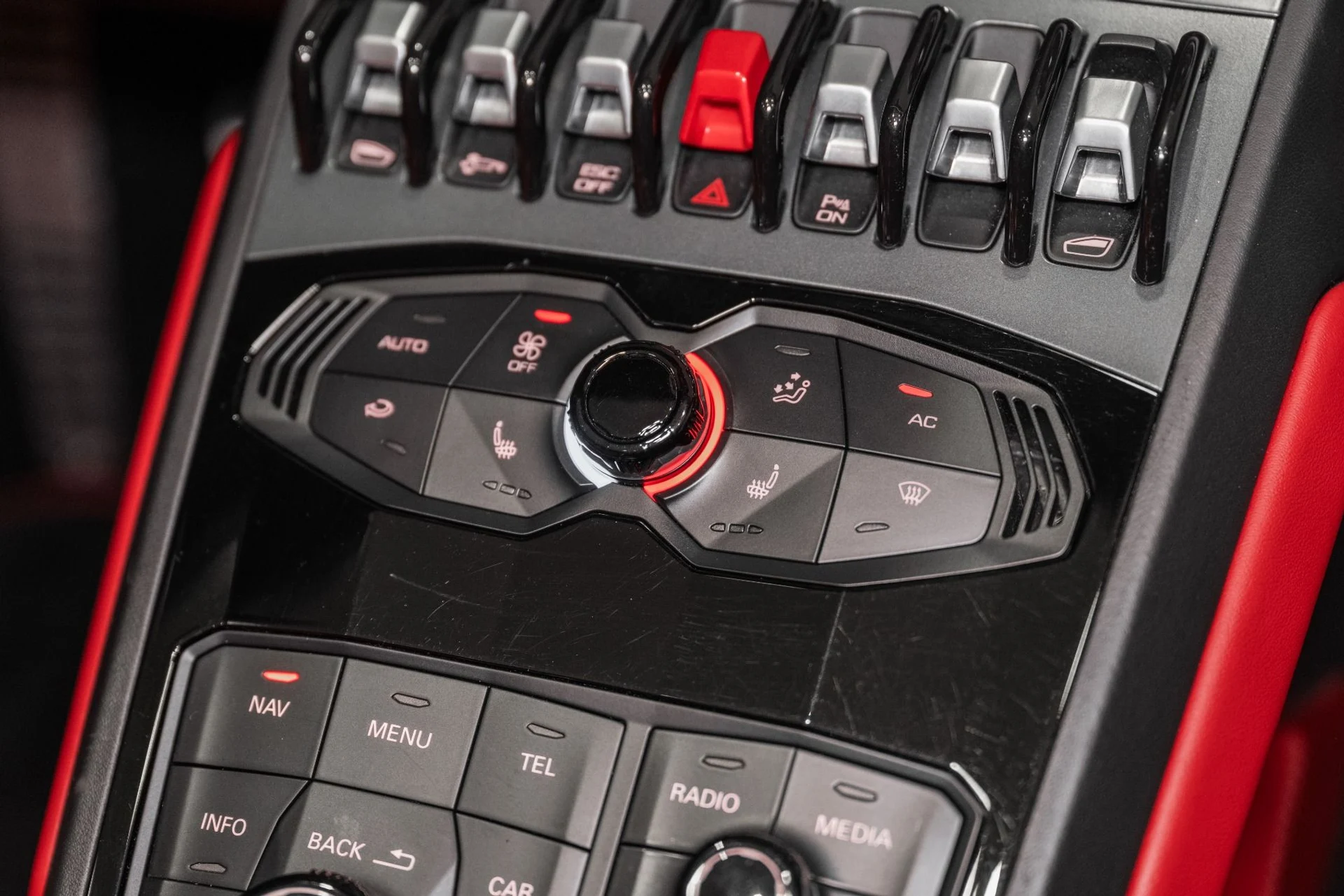 mph031_2965051475_Used_2016_Lamborghini_Huracan_LP_610_4_Spyder_1773071584_dabc4b4b78