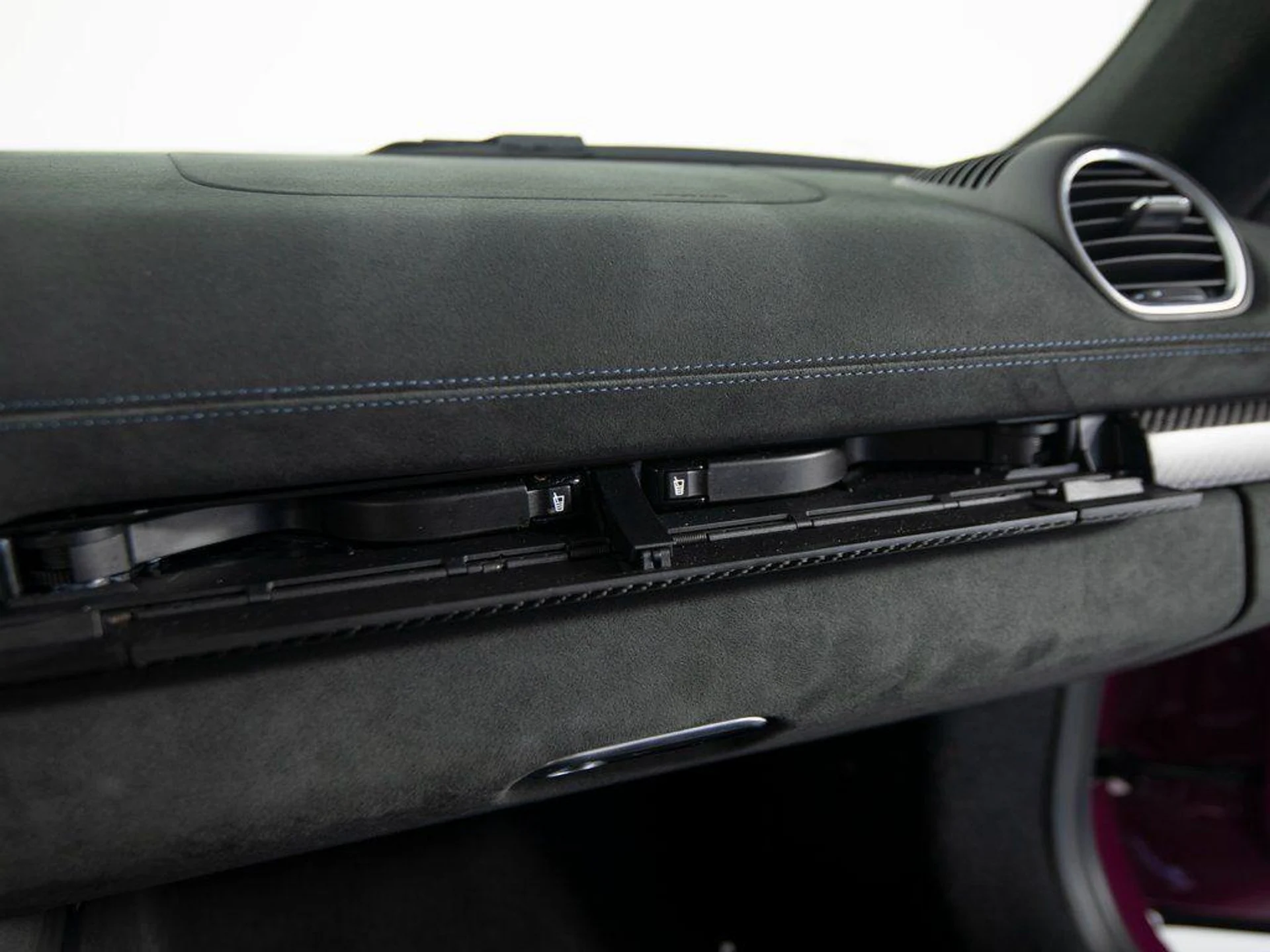 mph031_2965168001_uu2_V0_A_Ys6o_ZNKR_Xm1h_A3_k14lto_1c549f9166