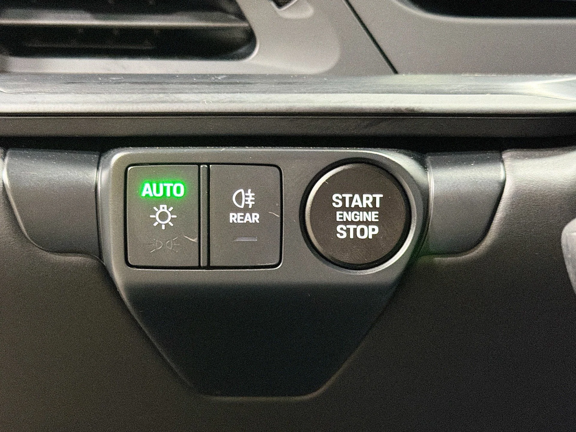 mph031_296668281_00550c42b85bc7cbbef2876b6290ed6c_c68a558d62