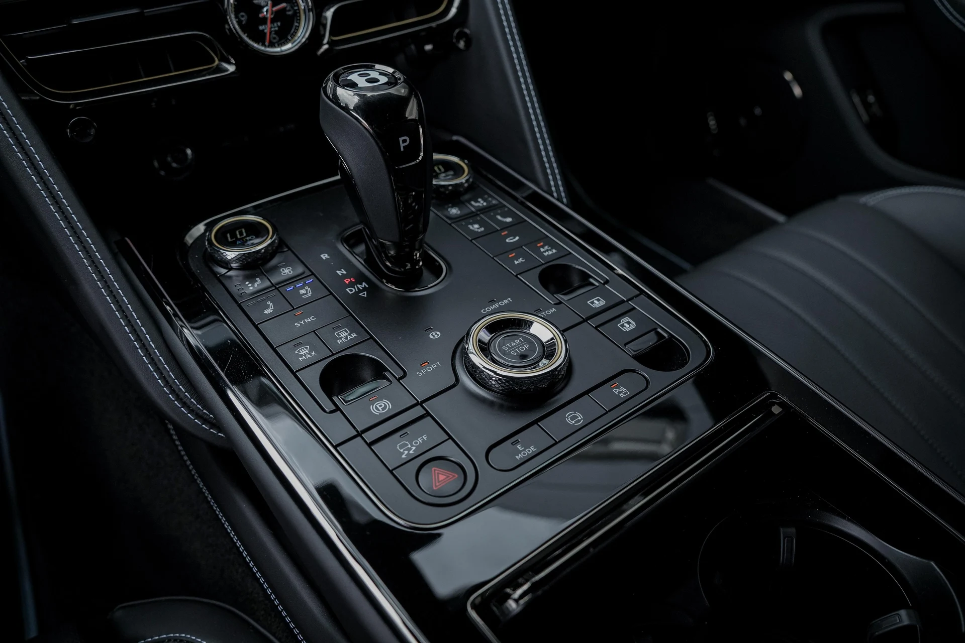mph031_2983561864_Hi_Tech_Luxury_Imports_LLC_SCBBP_6_ZG_0_SC_023385_image_31_53b5c074e3