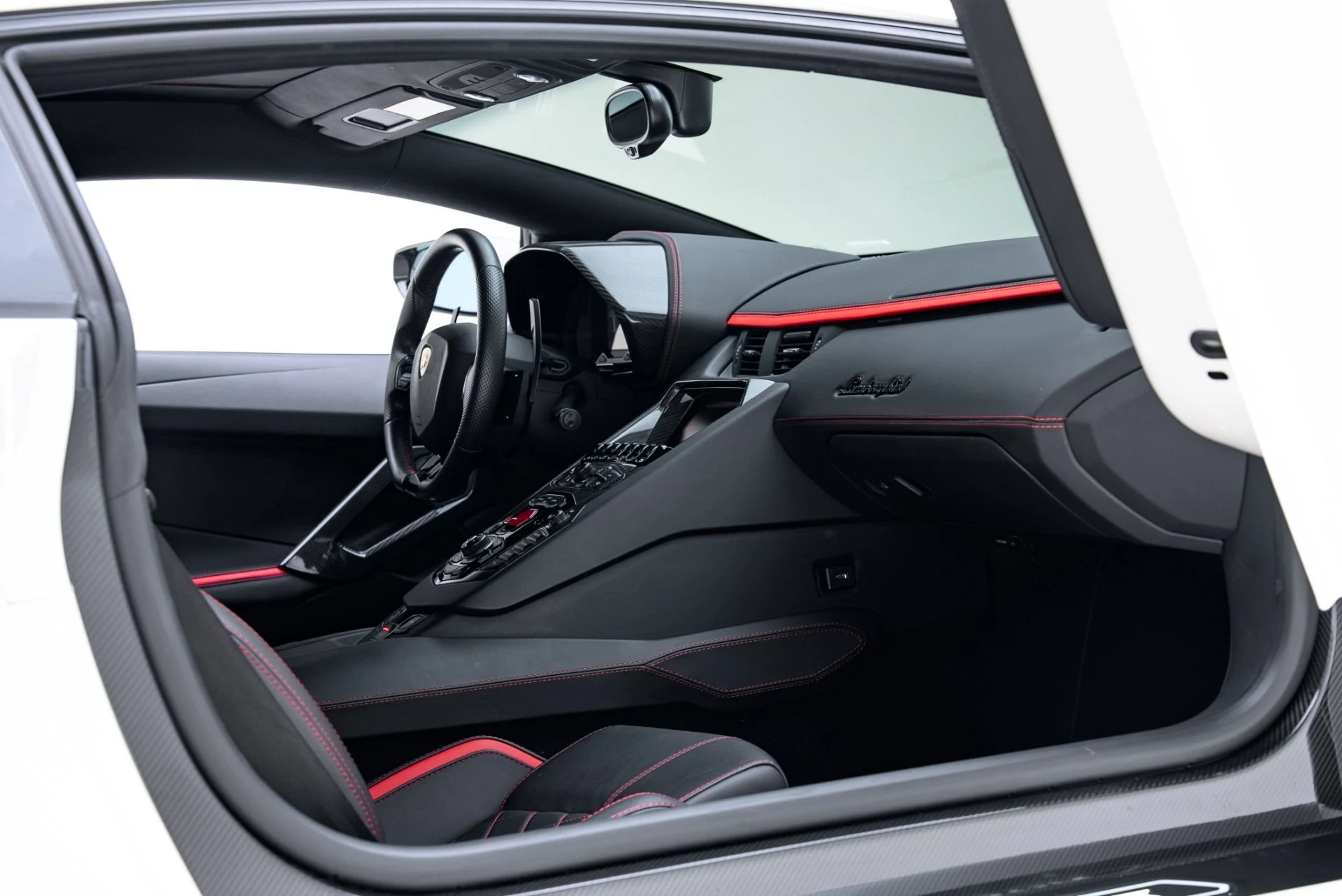 mph031_3015442687_Used_2017_Lamborghini_Aventador_LP_740_4_S_1775604663_accbc6532c