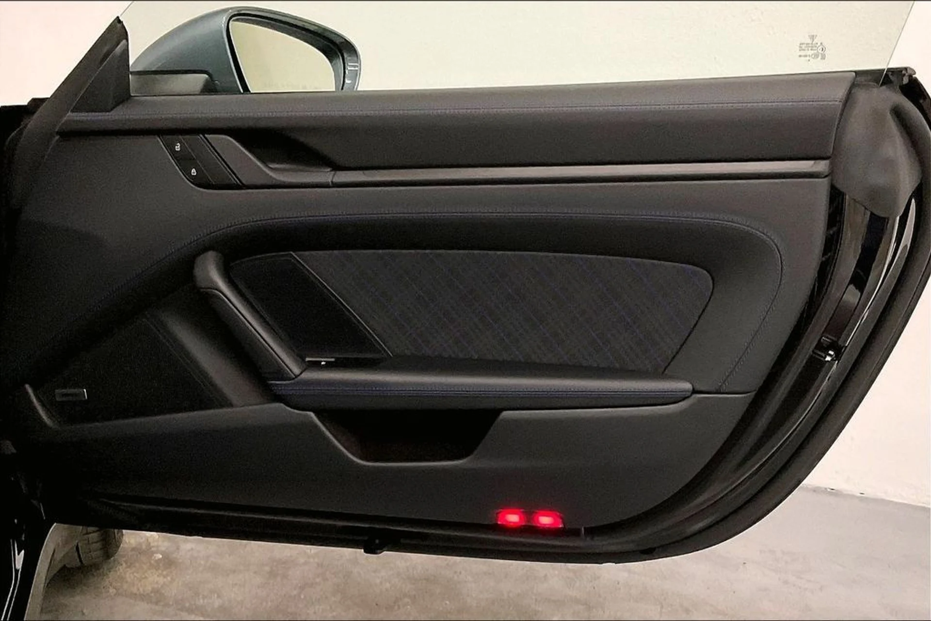 mph031_3015810733_06857cc9d1e0d34b46dc0b6a7c5e7c0dx_6dceb4f9f0