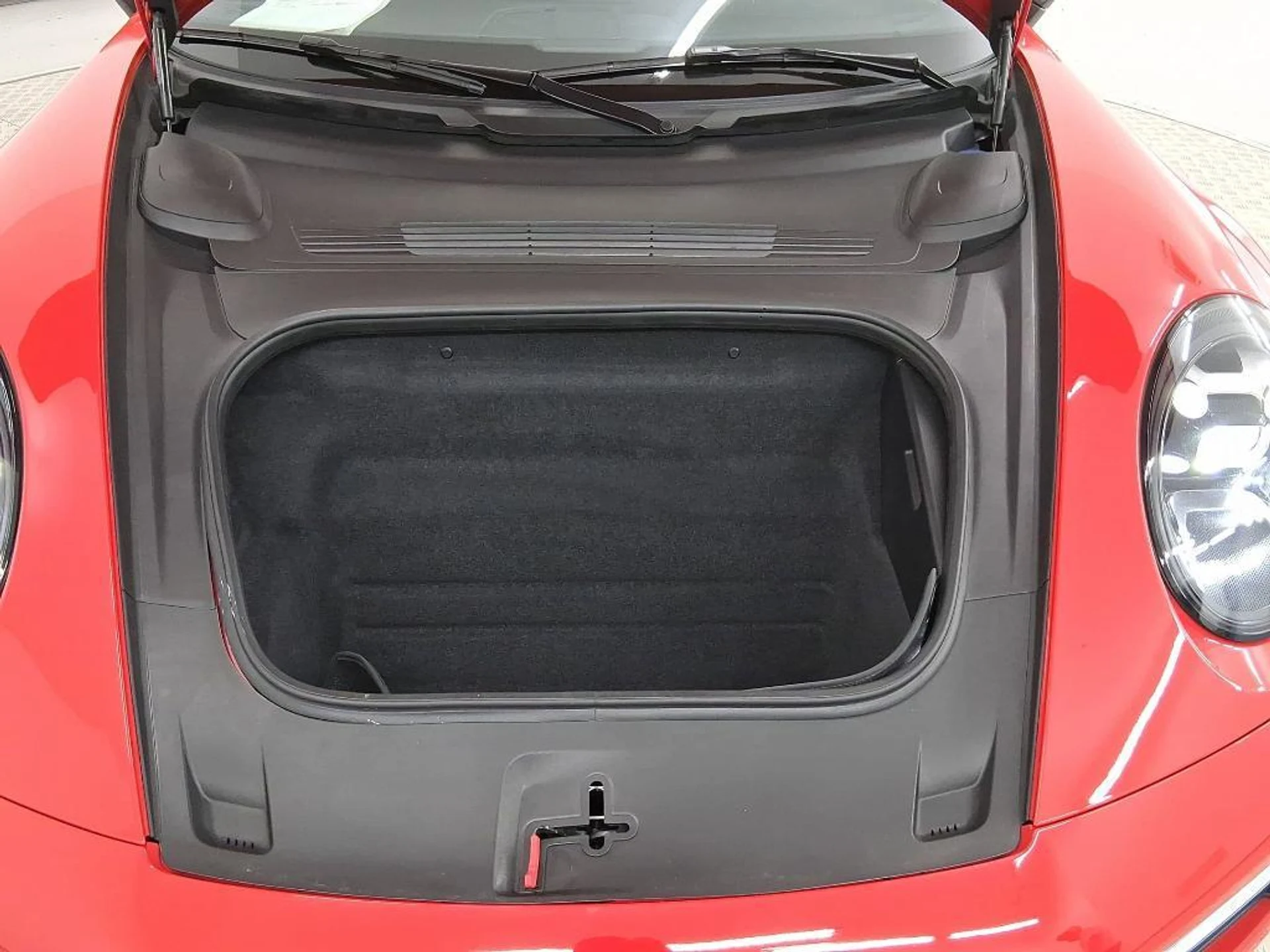 mph031_3028400094_g83_Rr_FH_Fv6m2_g31_XZG_8_Im_Wc5k_6862111956