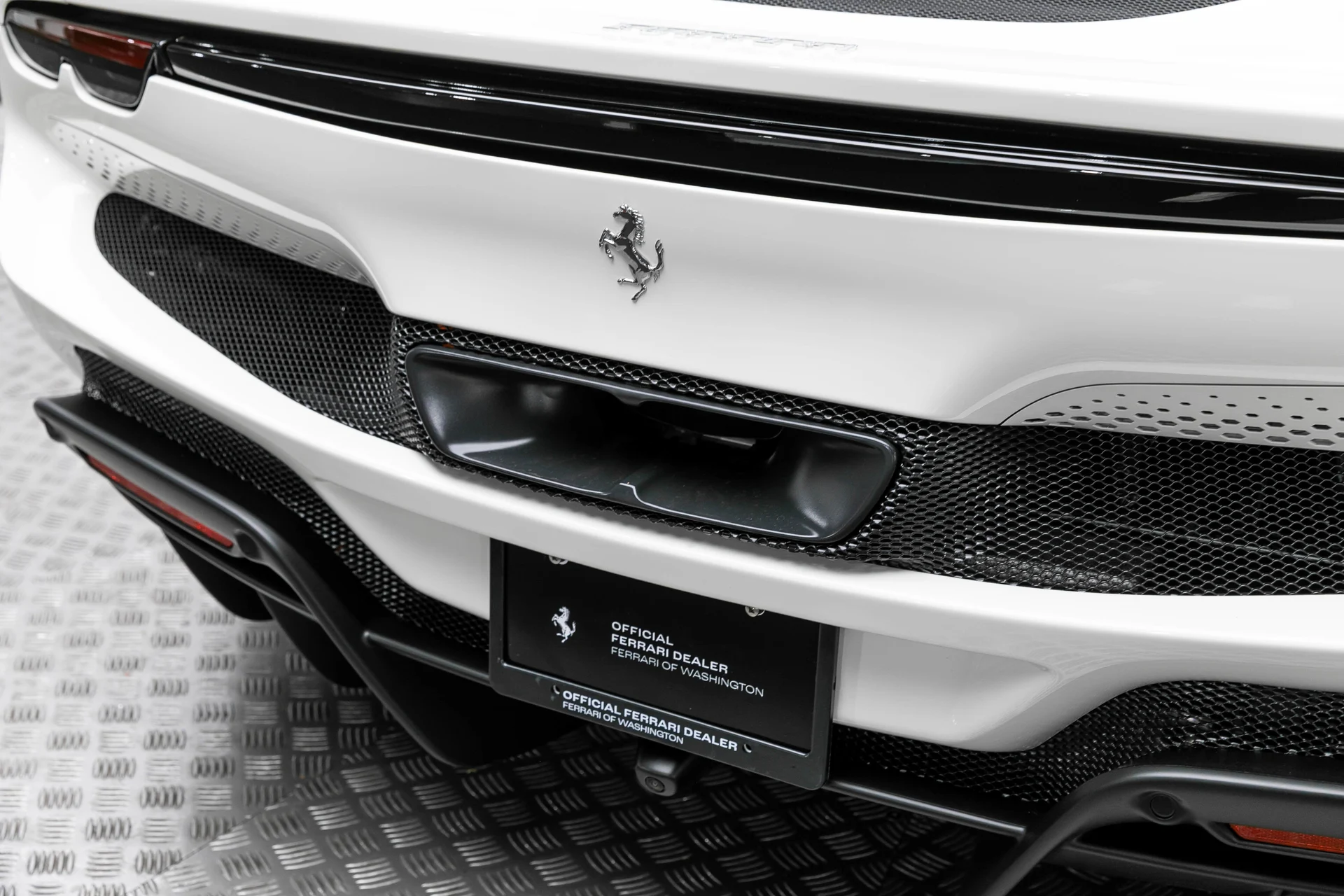 mph031_303090089_5709d3fd1bb245529175e16e17667b2b_a8b4af3590