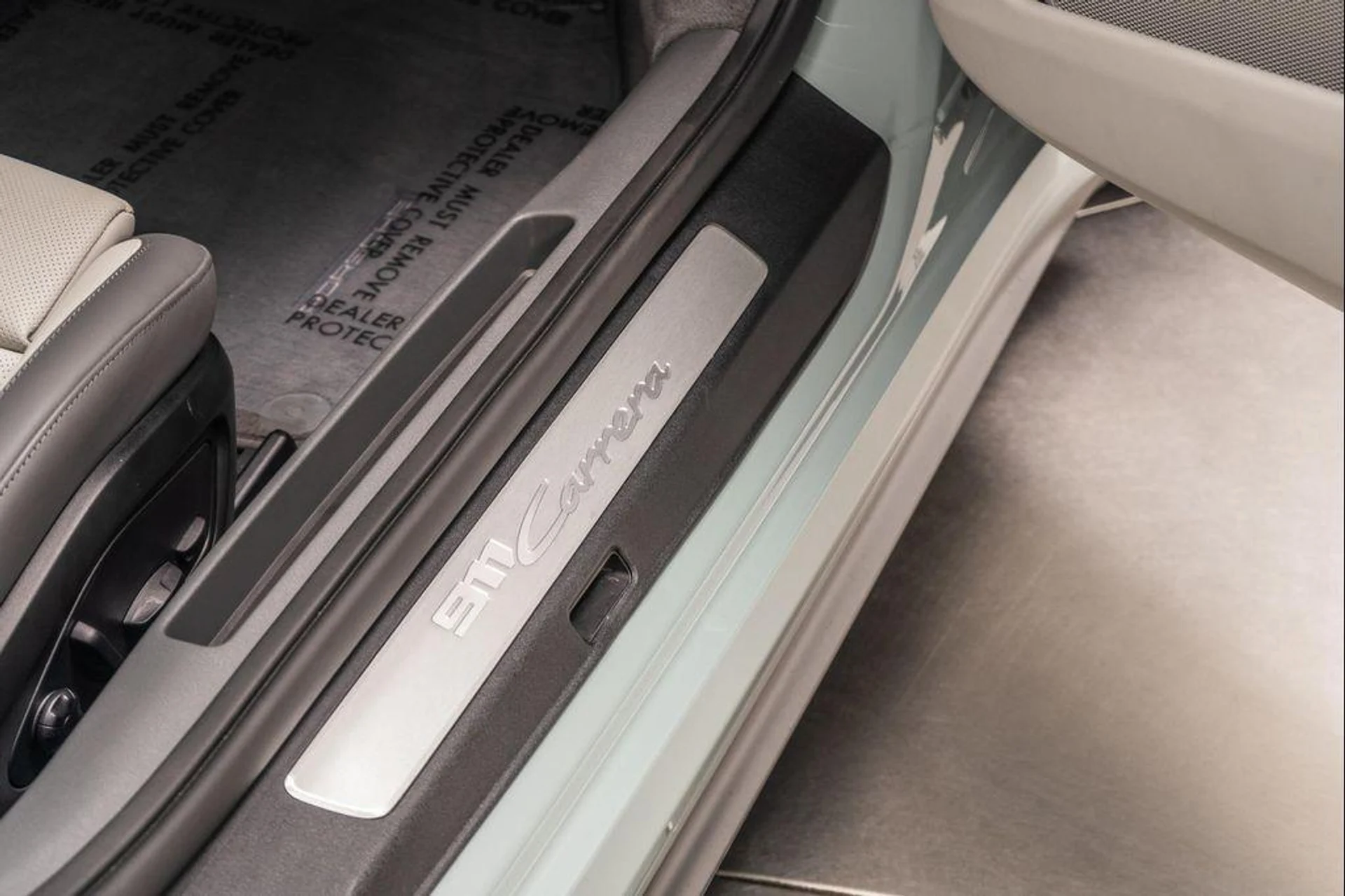 mph031_3039469517_Rmn6_Q2q_Kj_Nz_Yi_M566sau1_Ad2_IHU_7d329a37c3