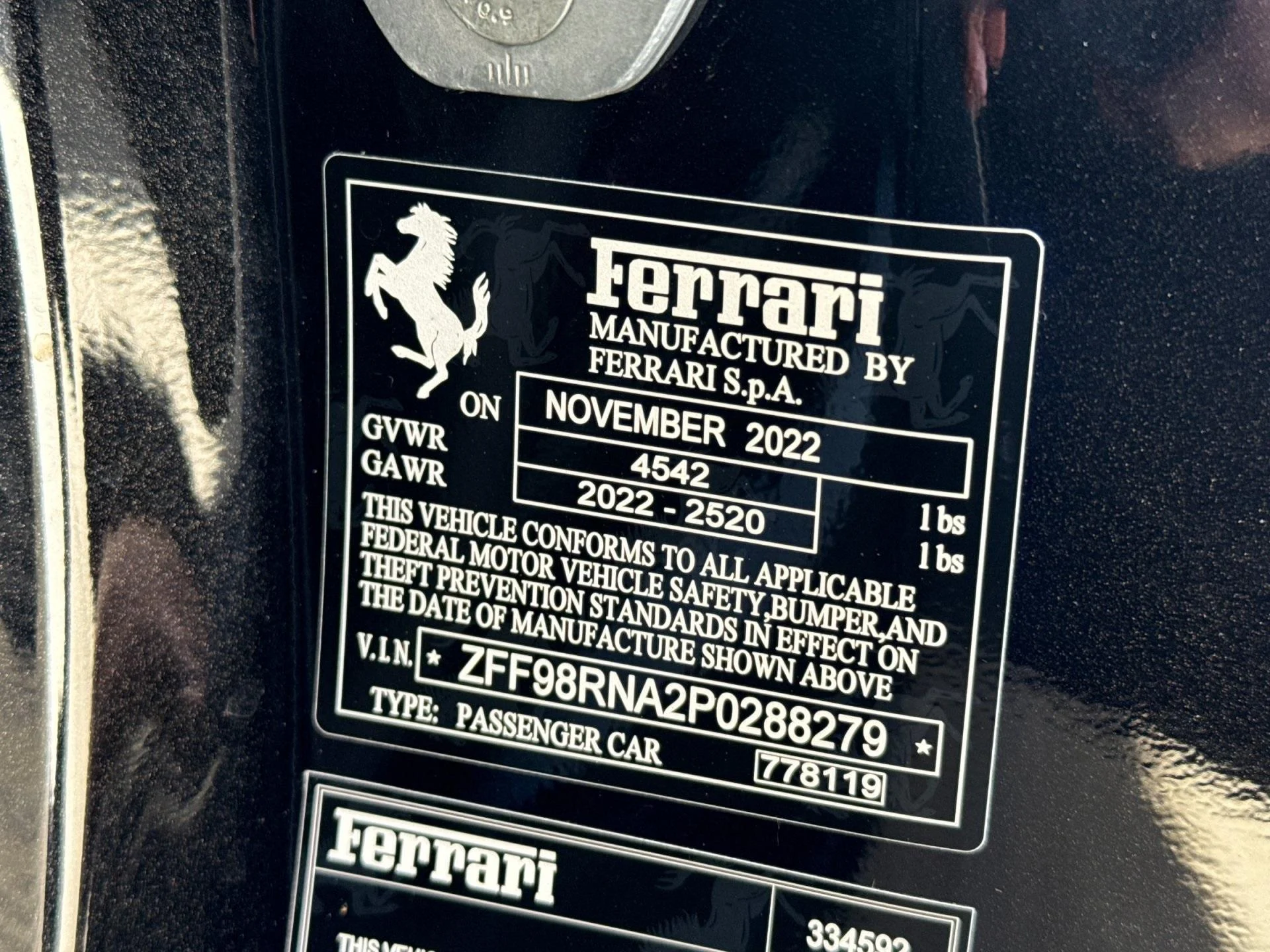 mph031_3048843418_Used_2023_Ferrari_Roma_Base_1755353152_024b700136