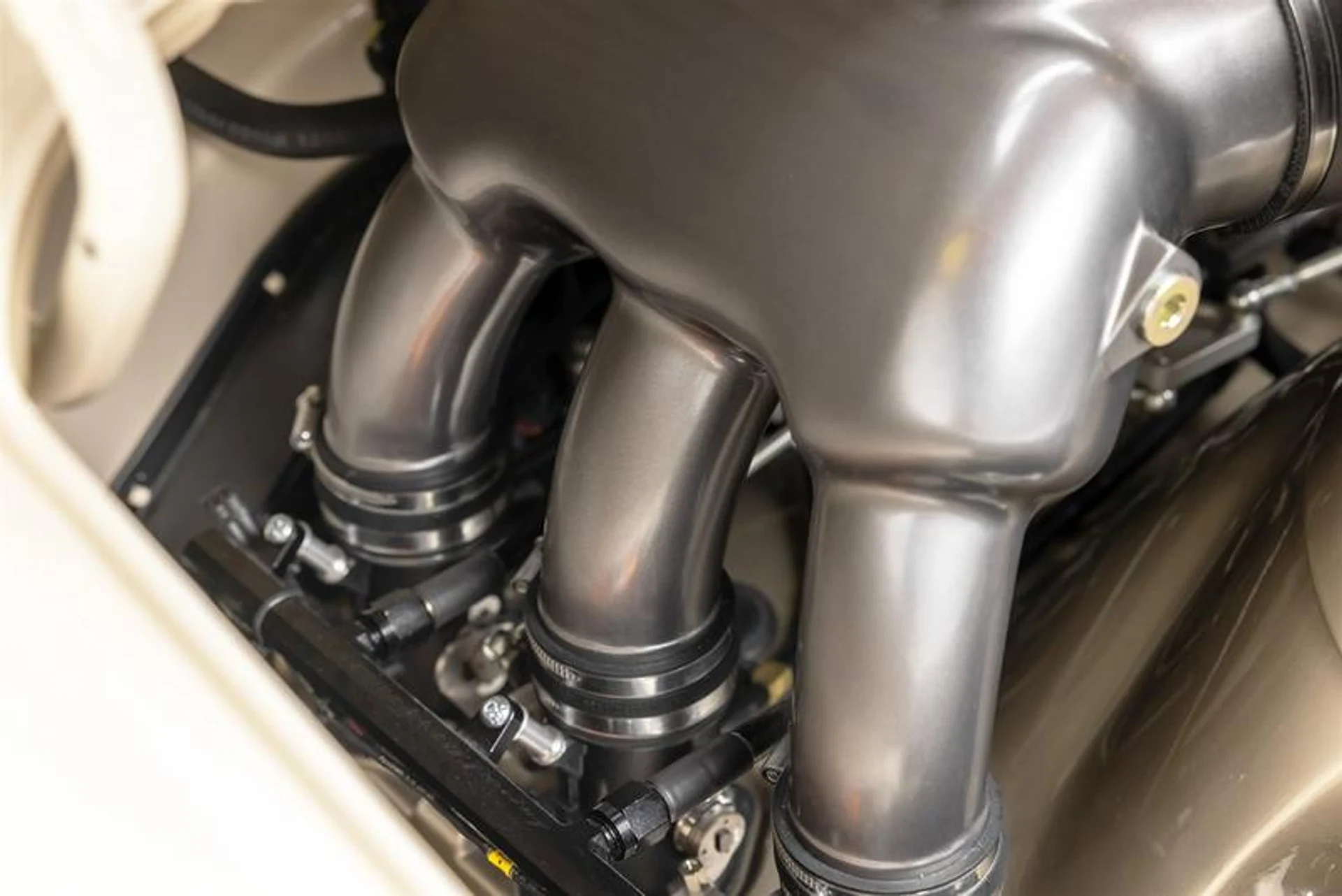 mph031_3051680072_9_EF_70169_E387_4_CC_9_978_C_3721945_D9_CBE_9191c9d3ca