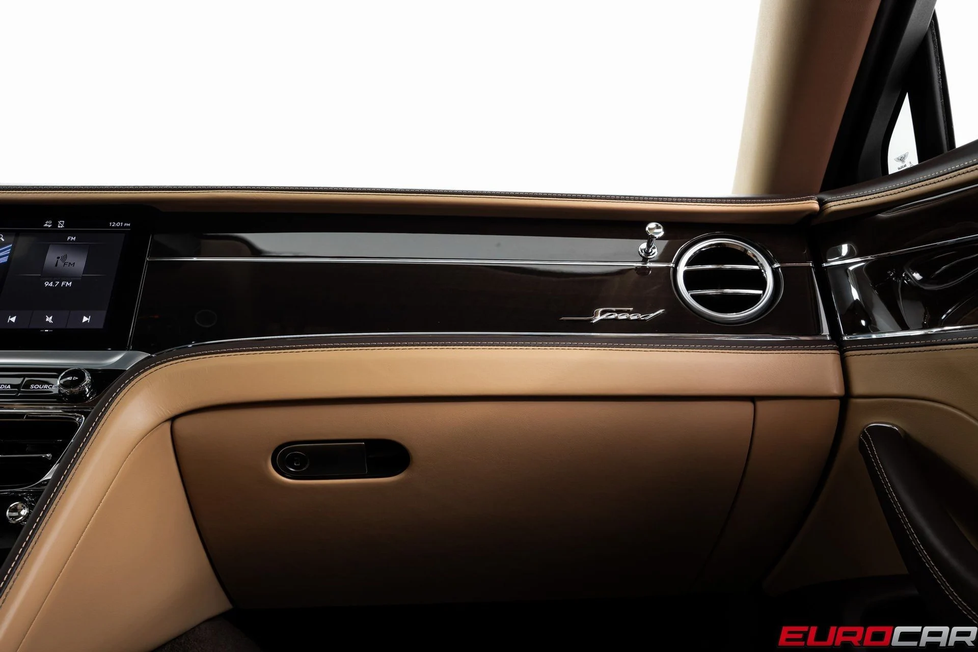 mph031_3059493293_image_32_3920237e13