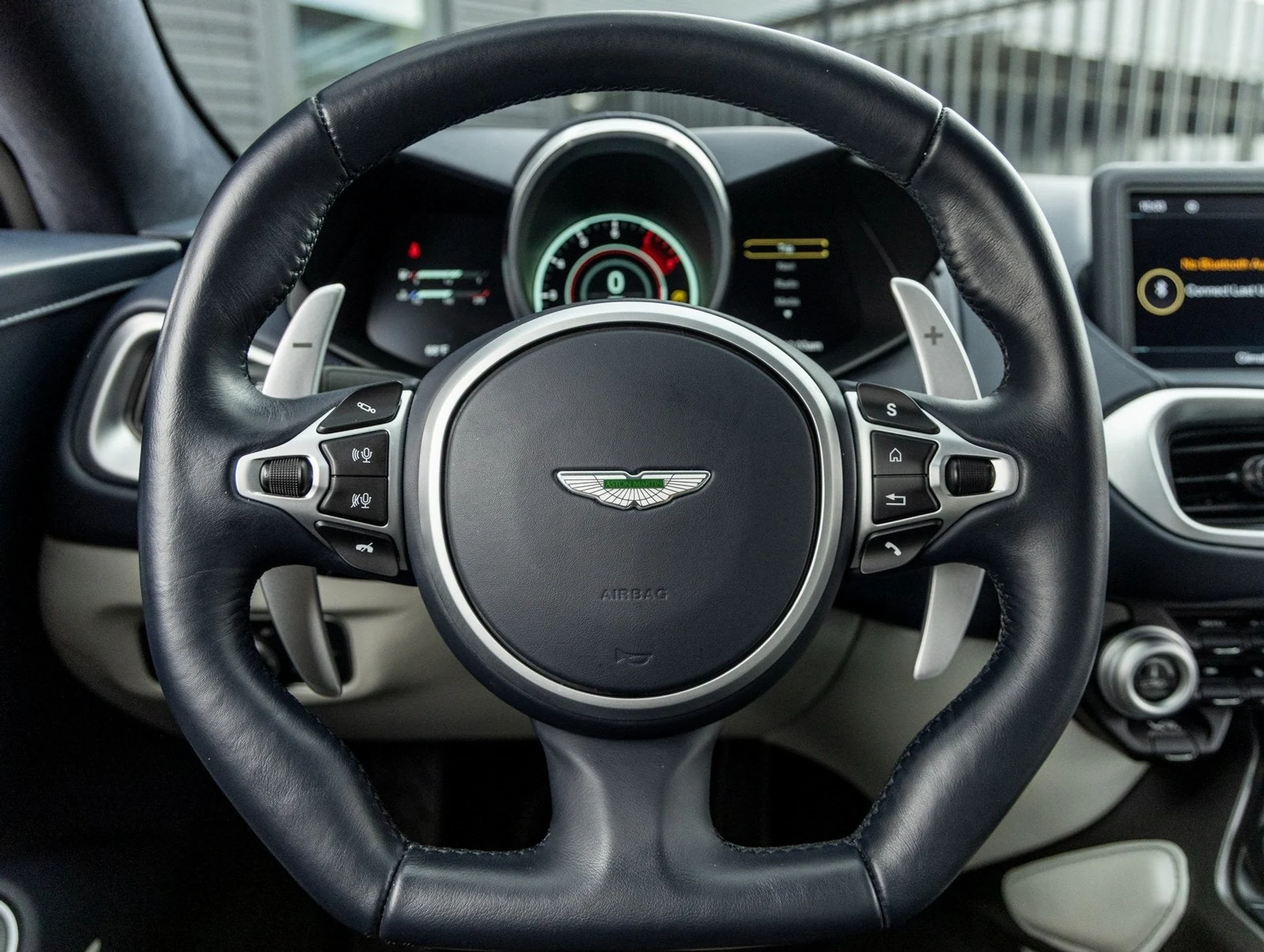 mph031_3067408689_32_646e64d7a2