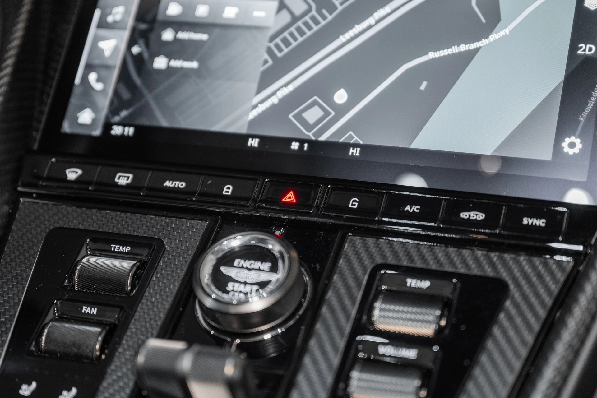 mph031_3070942829_Used_2025_Aston_Martin_DB_12_Coupe_1742566094_dc60fcc2fd