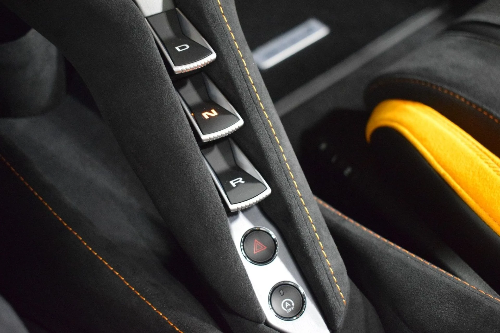 mph031_3072628287_b37bd26dff1b55a8ec59101dfa27a542x_086620ee62