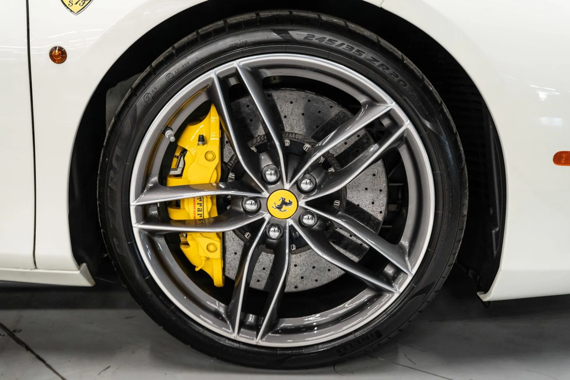 mph031_3076318546_ferrari_488_gtb_2018_87b252fc68