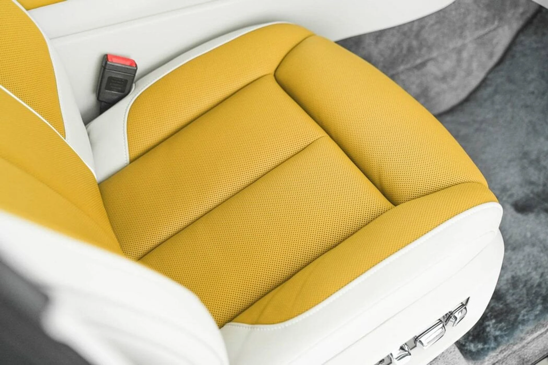 mph031_3084106737_26b905b421a74667eb92e09a395f84f9x_b6a8ad86d8