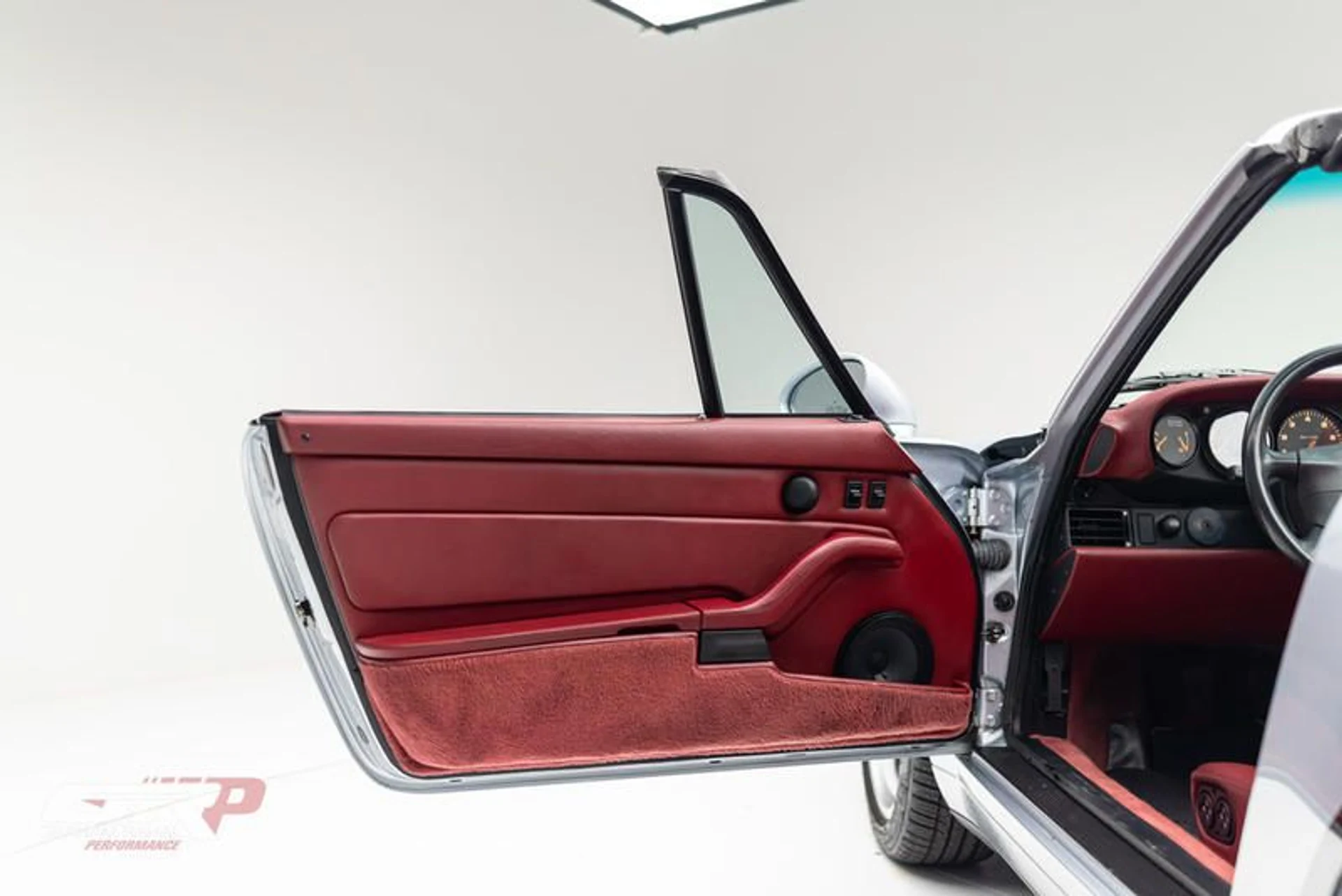 mph031_3084248838_113_A4_CD_3_39_A7_44_C4_82_D1_88_A82_D9_D1_C3_B_104da25f0f