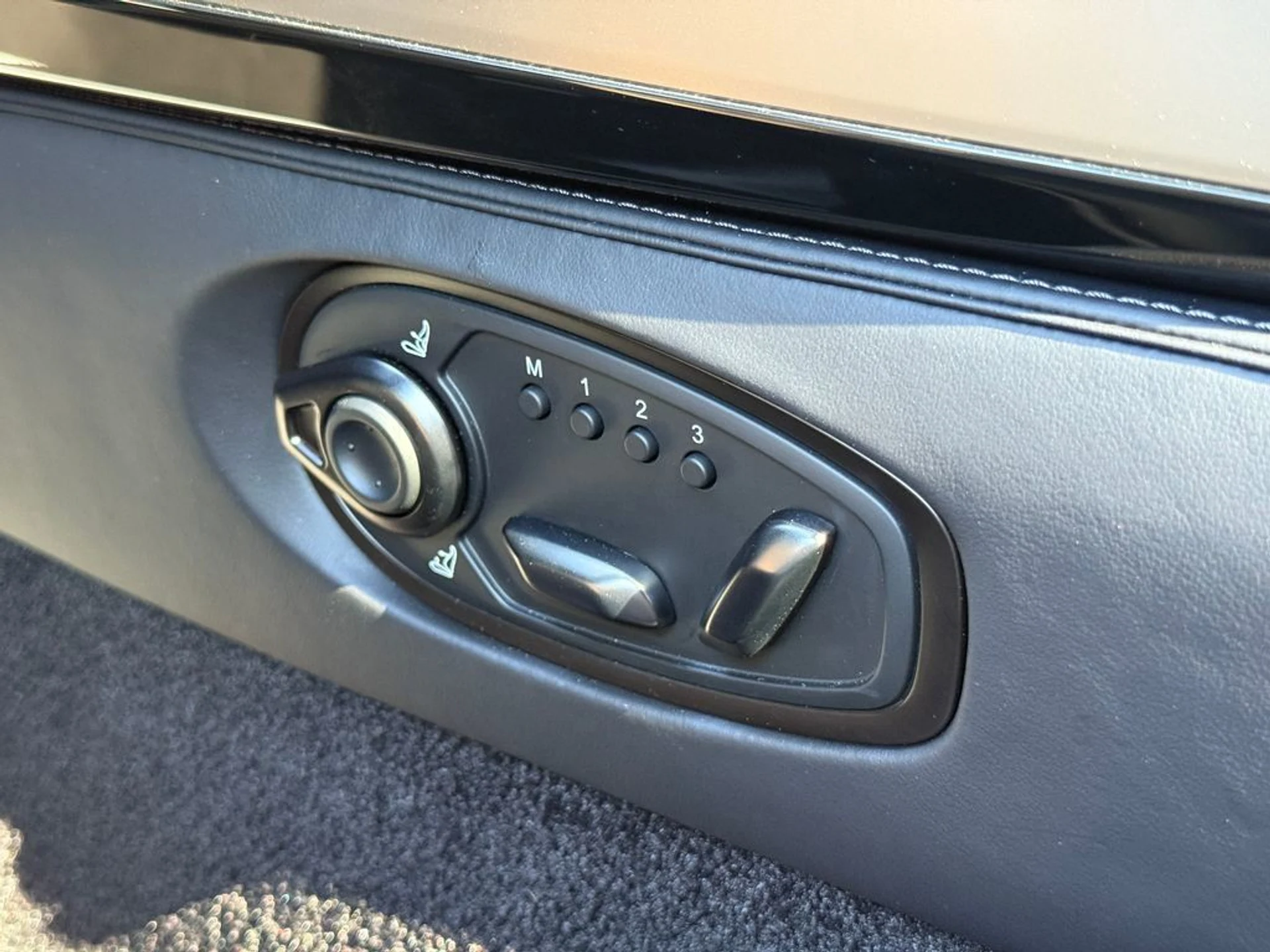 mph031_3084802906_94d72a9772e04566939ac2cfdc048b1a_6f9c6b8917