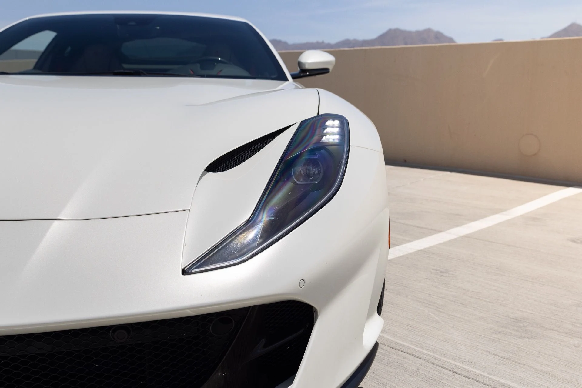 mph031_3084823344_Used_2020_Ferrari_812_Superfast_1779237013_7efba0aae9
