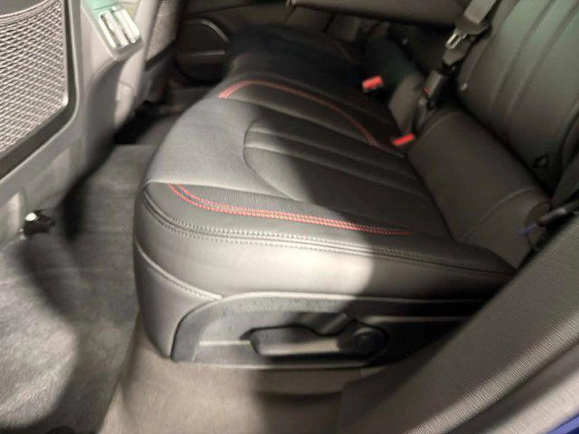 mph031_3089639193_W_Gq_QL_5_OW_Zgqba_Owi6lr5d_M9_Yf_O0_960785ae2c