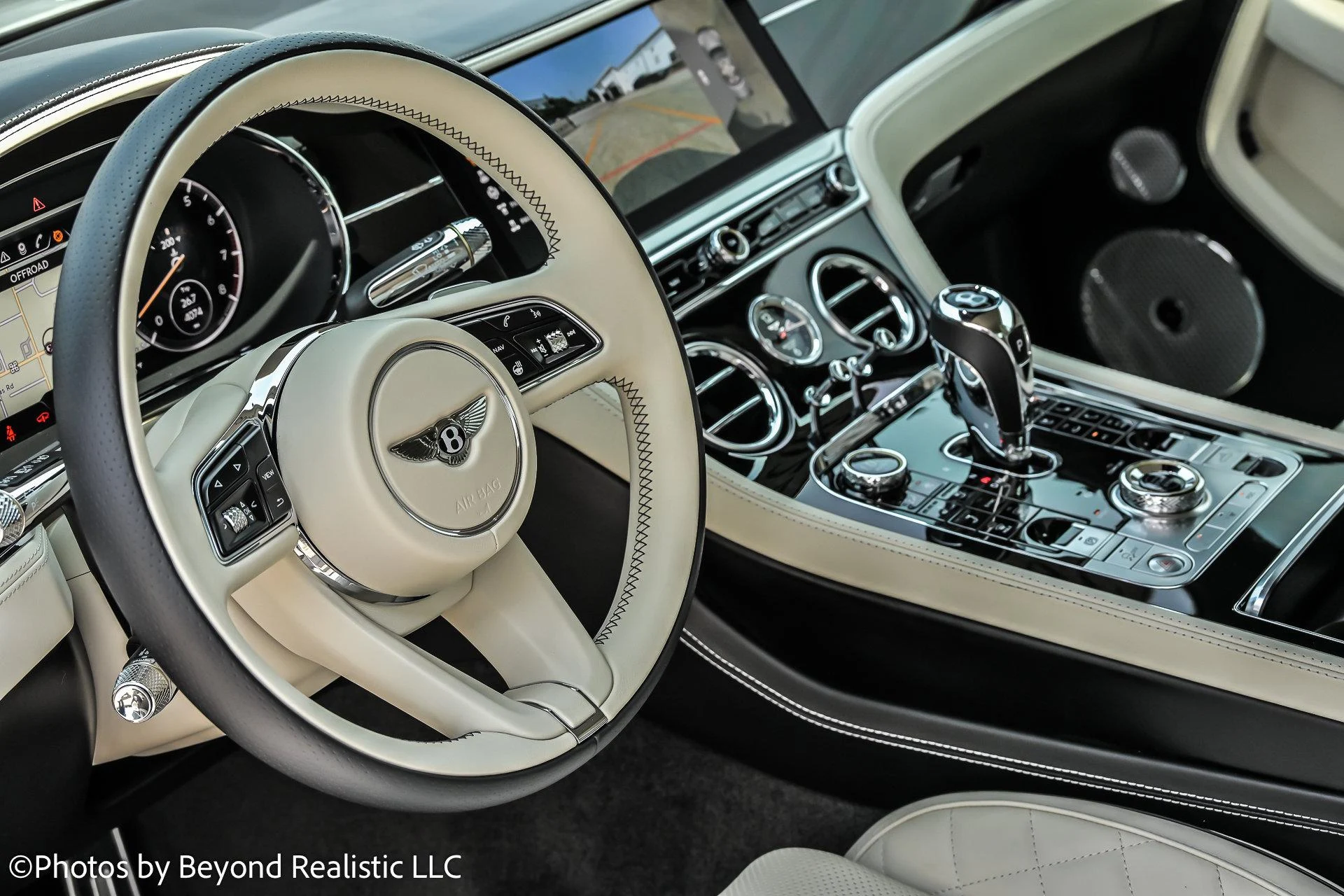 mph031_3101556917_Used_2022_Bentley_Continental_GT_V8_Convertible_1754381030_07f6bcdec0