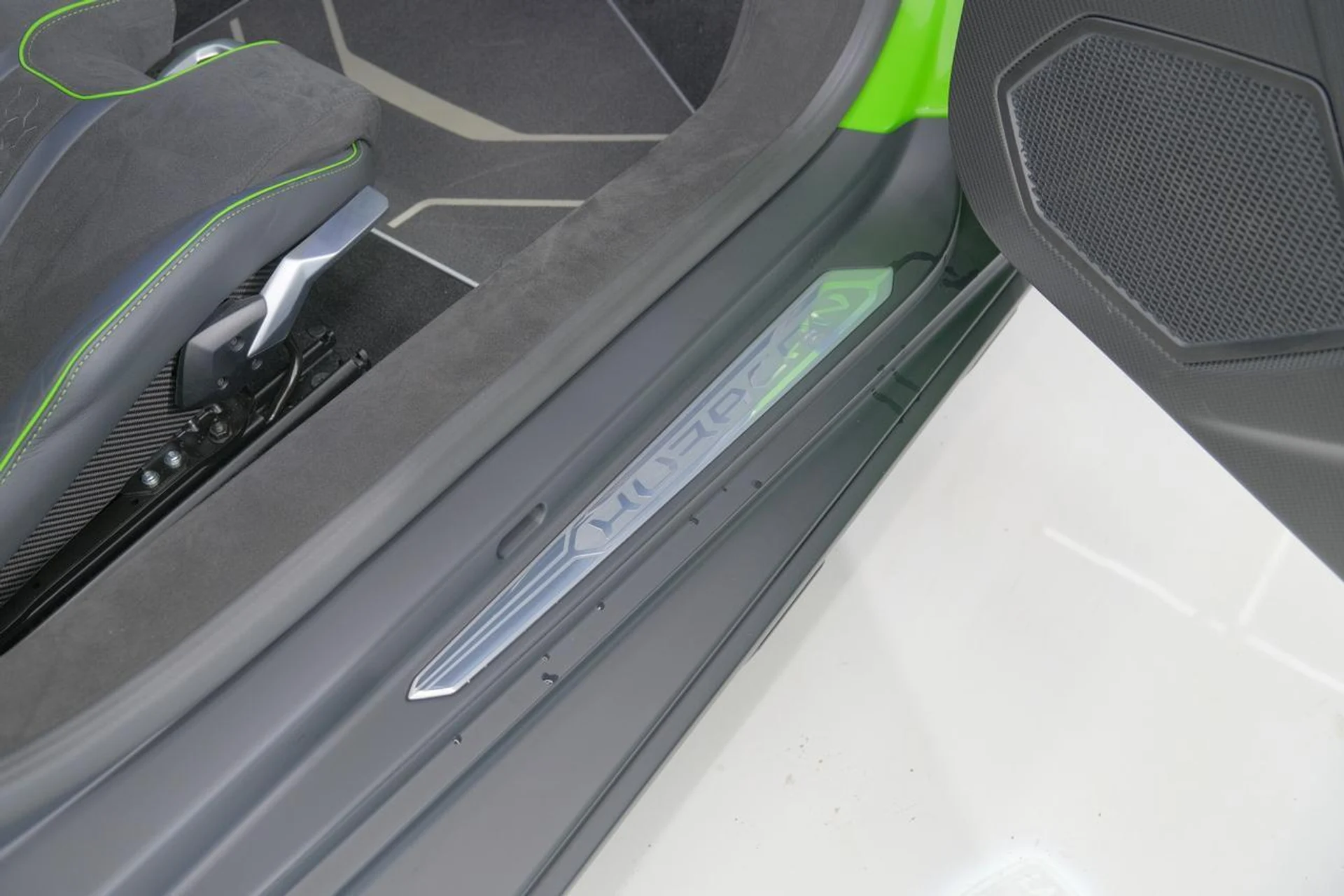 mph031_3103686027_3b4b61773b15ef8ef2739a675c91ae1d_aa67836e16