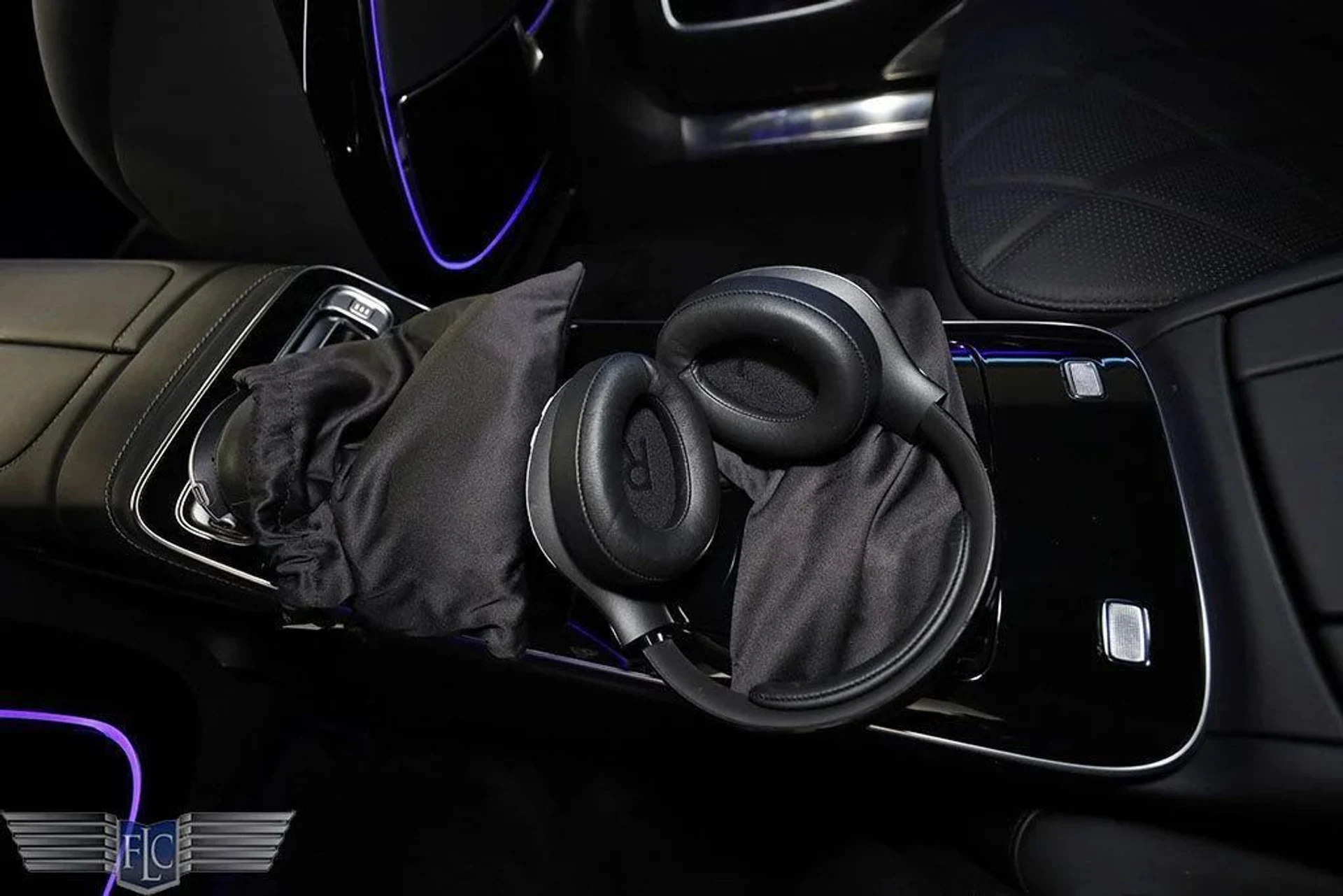 mph031_3106274479_used_2021_mercedes_benz_s_class_maybachs5804matic_6305_23019538_32_1024_671416d61d