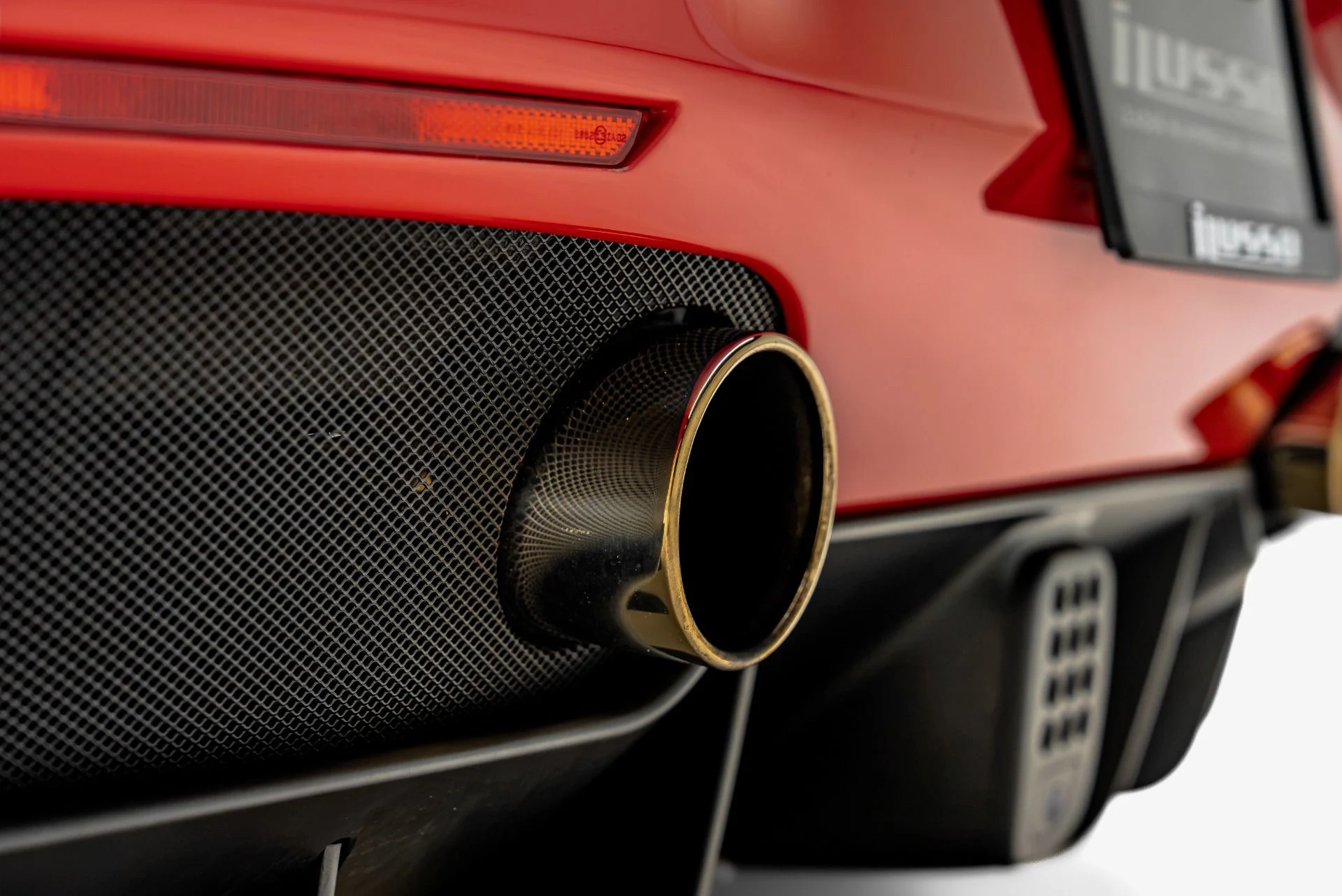 mph031_3110052505_Used_2018_Ferrari_488_GTB_1784764955_9eb91a0503