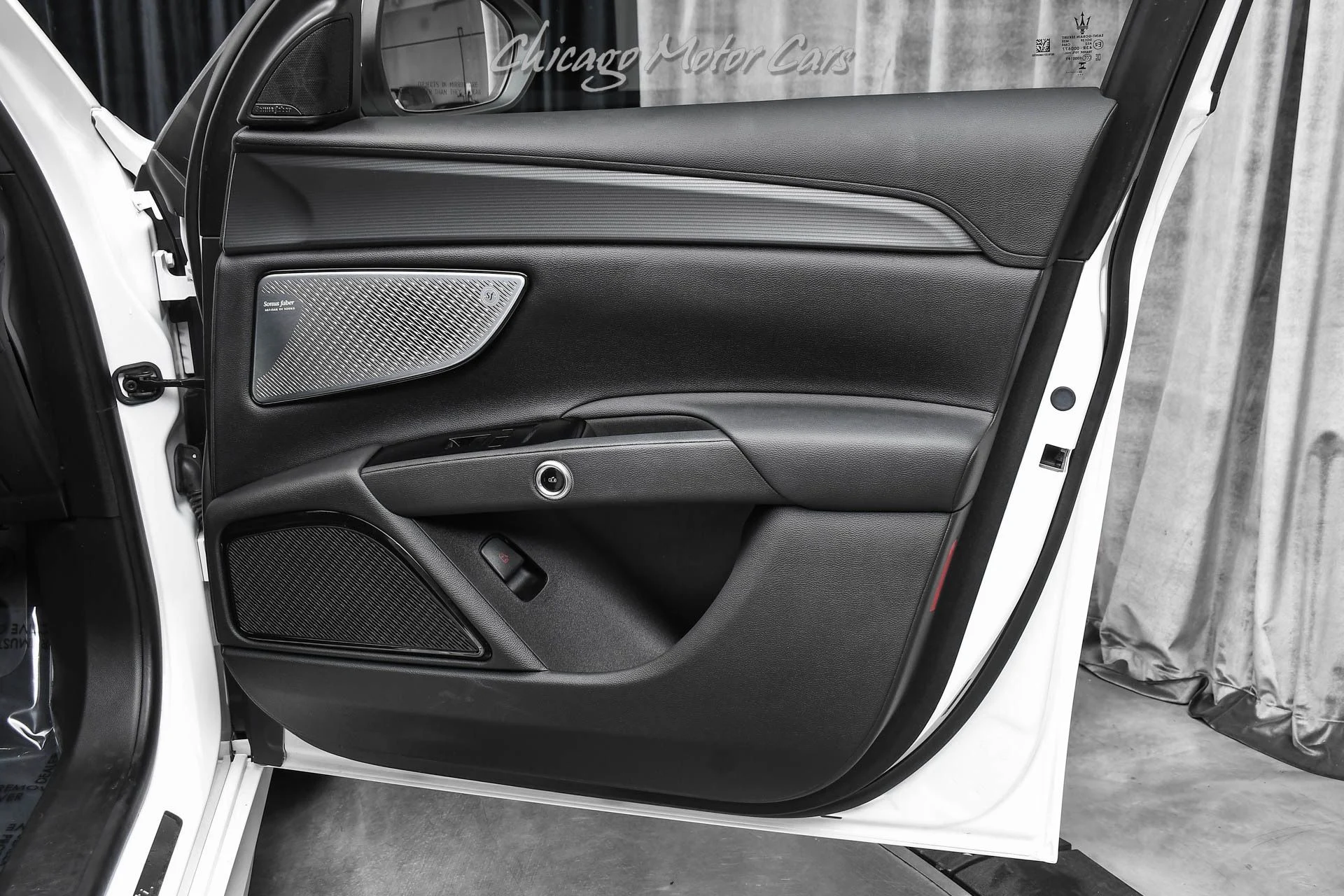 mph031_311571440_13156_p32_l_b0fe74253f