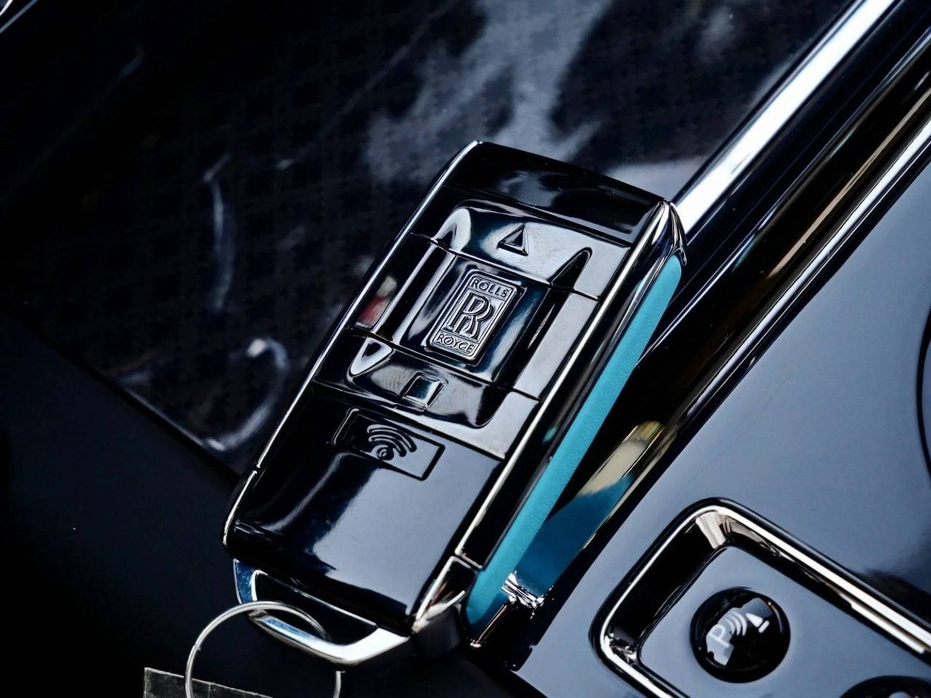 mph031_311965546_0d7cb9941dde163204a1bf29e5ca9c87x_d97e5b2577